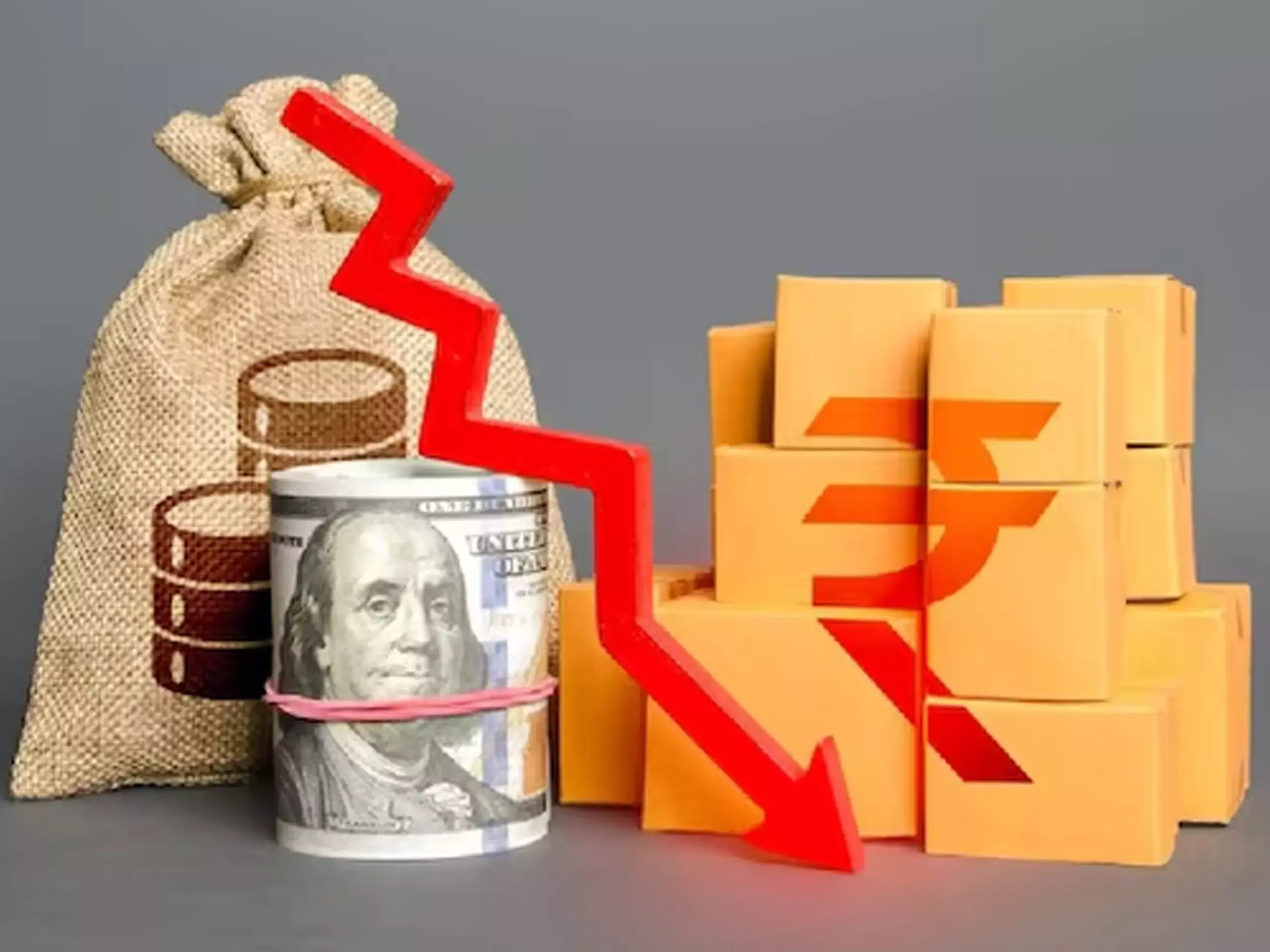 രൂപ വീണ്ടും വീണു; വിപണി ഇടിവിൽ