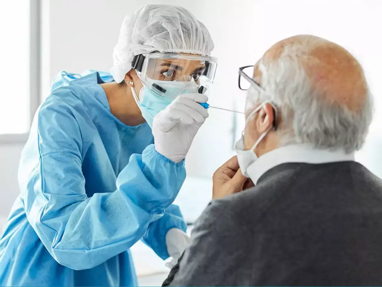 covid, active cases reach 6500, six deaths