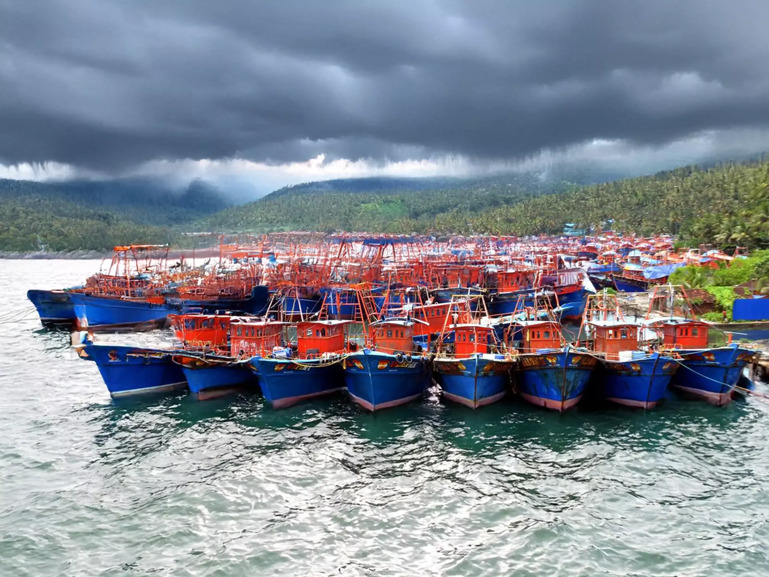 ട്രോളിങ്ങ് നിരോധനം ഇന്ന്   അര്‍ധരാത്രി മുതല്‍