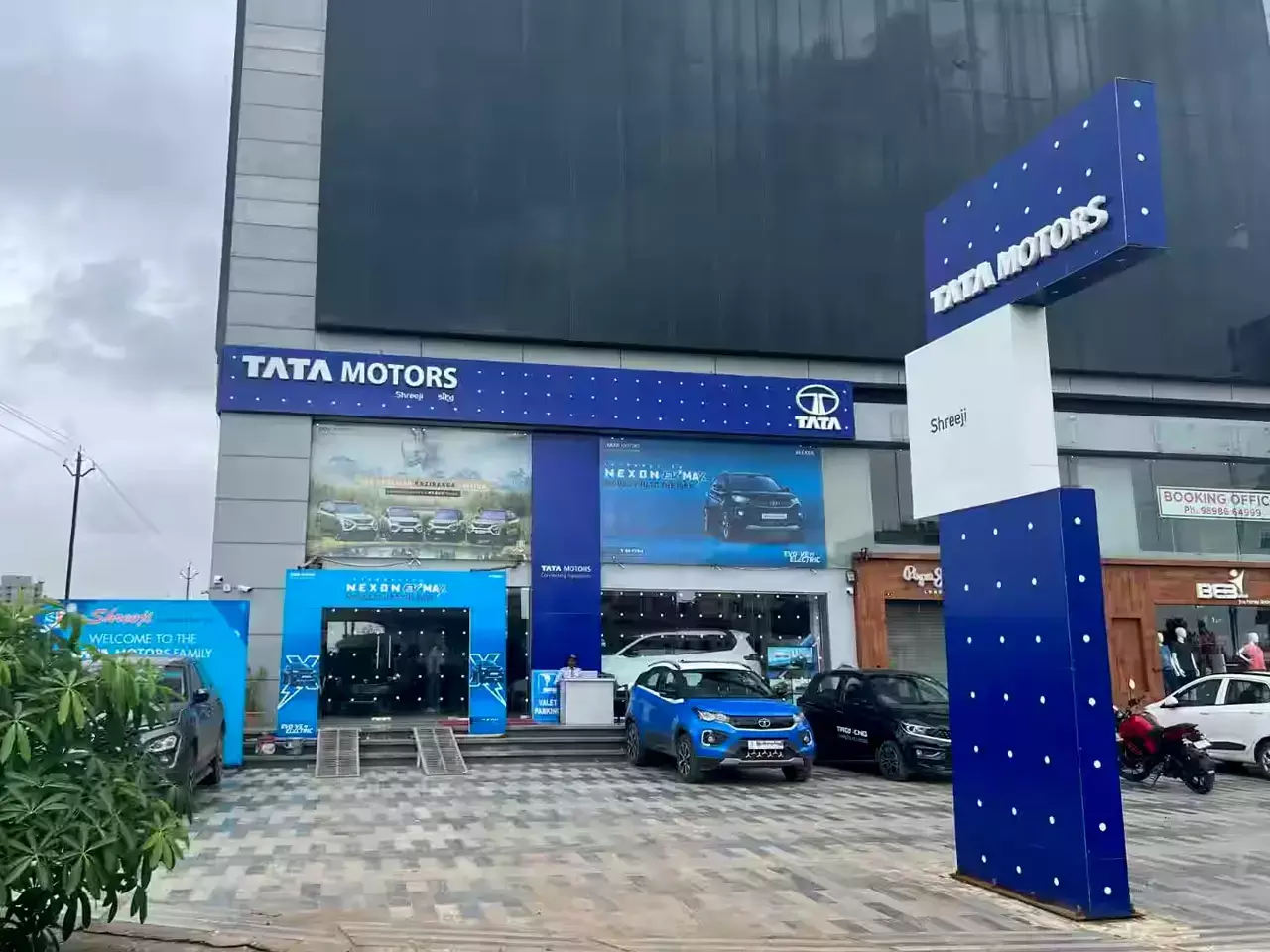 tata motors sales fall