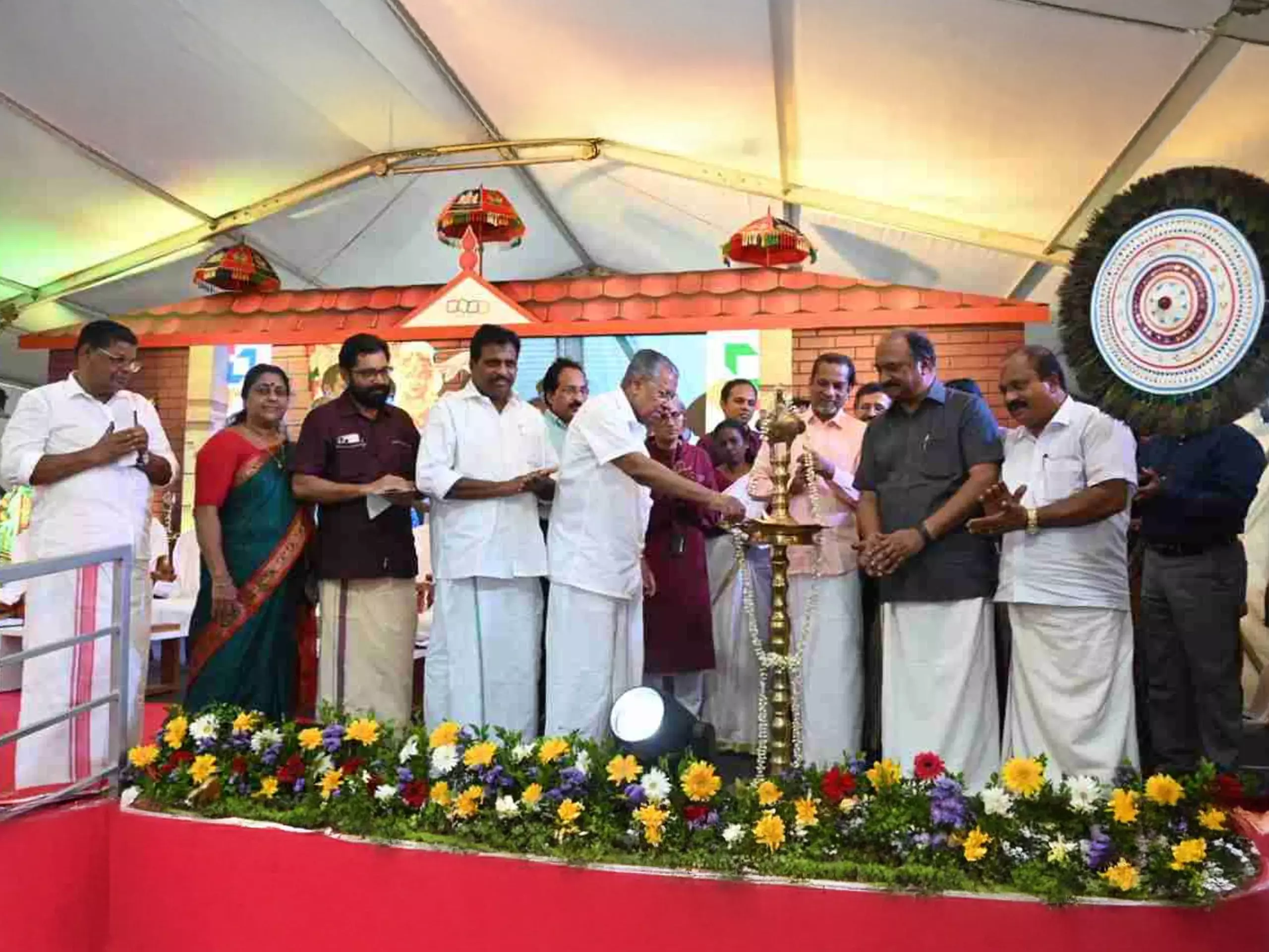 സ്റ്റാര്‍ട്ടപ്പ് മേഖലയില്‍ 6,000 കോടി രൂപയുടെ നിക്ഷേപം, കേരളത്തില്‍ ഐ ടി വ്യവസായത്തില്‍ മുന്നേറ്റം: മുഖ്യമന്ത്രി പിണറായി വിജയന്‍