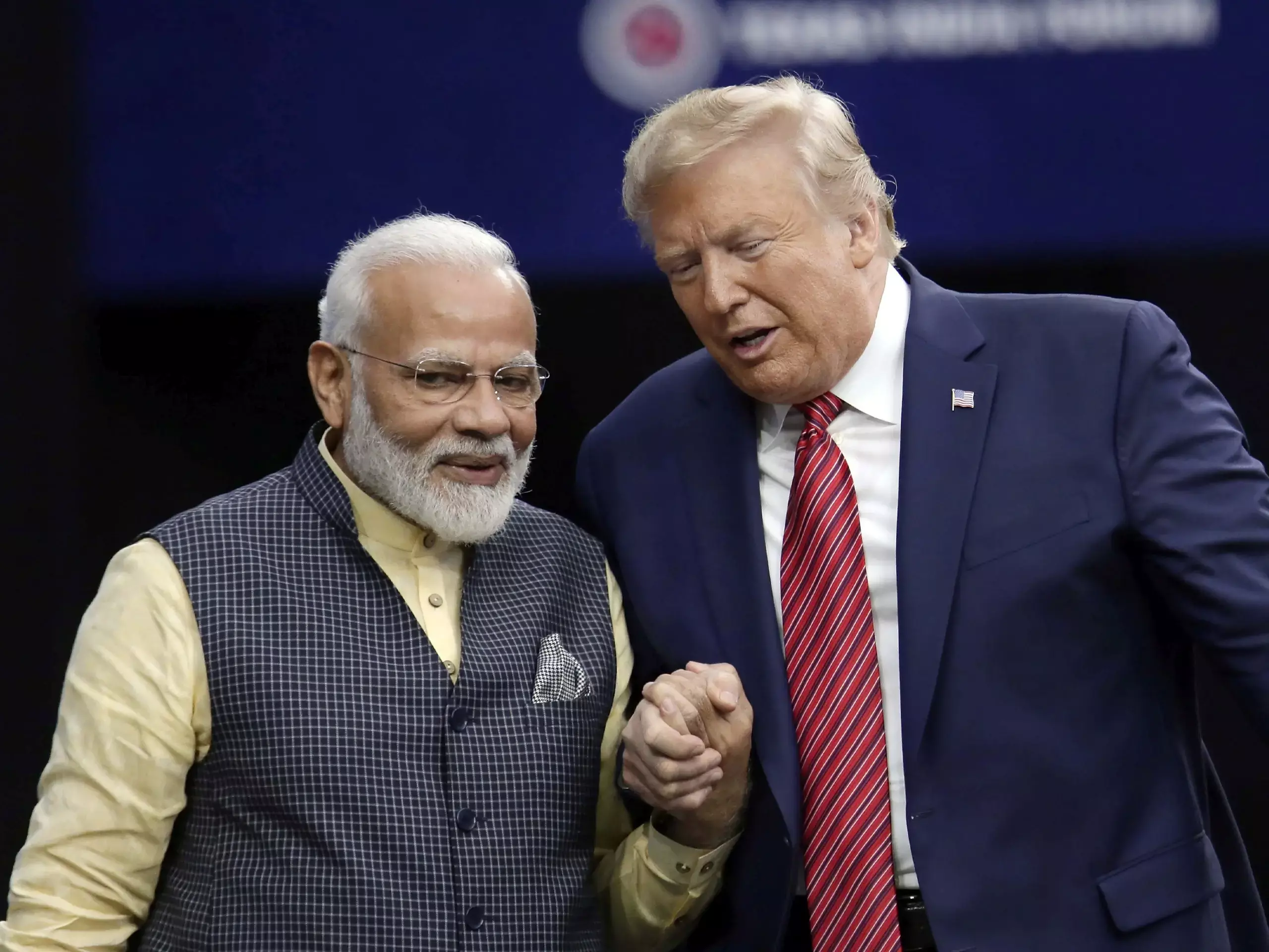 റഷ്യൻ എണ്ണ ; 25 ശതമാനം അധിക തീരുവ പിന്‍വലിച്ച് യുഎസ്