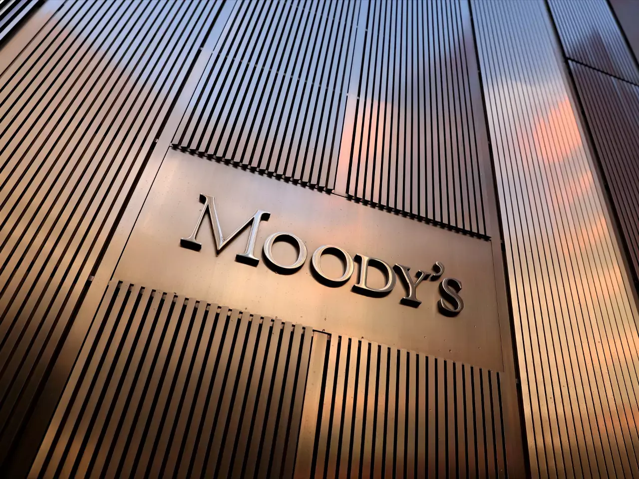 moodys says us tariffs a setback for india, a global manufacturing hub