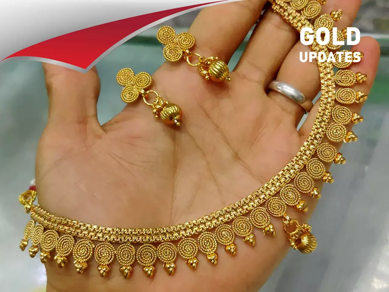gold updation price down 19 08 2025