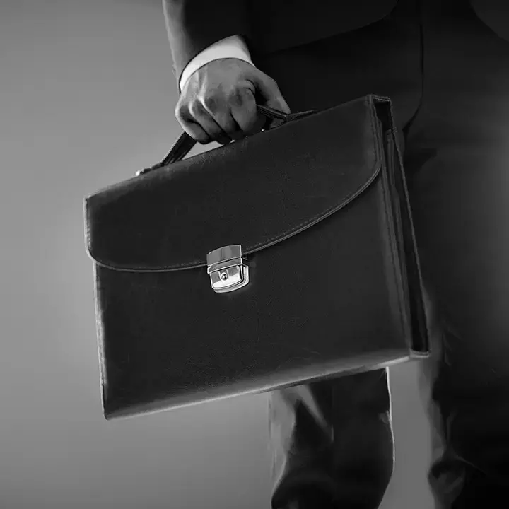 യുഎസില്‍ തൊഴില്‍നഷ്ടം: ഇന്ത്യാക്കാര്‍  മടങ്ങിവരേണ്ടിവരുമോ? ആശങ്ക ഉയരുന്നു