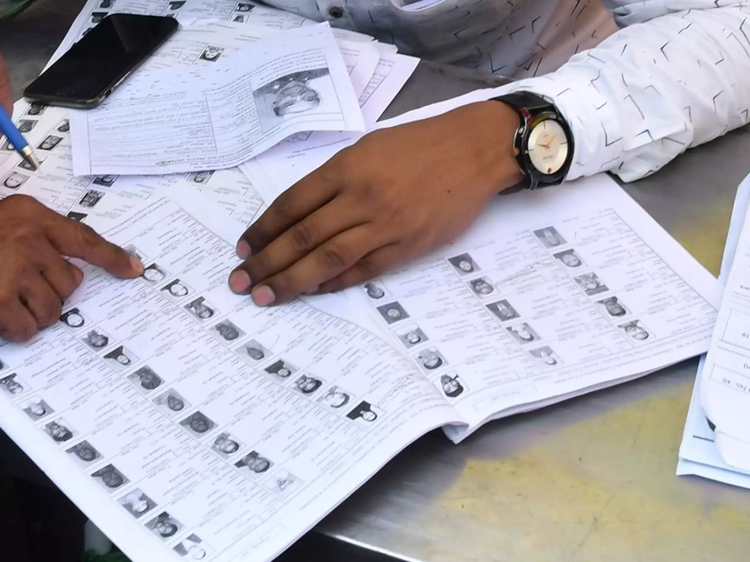 വോട്ടര്‍ പട്ടിക പരിഷ്‌കരണം  രാജ്യമാകെ നടപ്പാക്കിയേക്കും