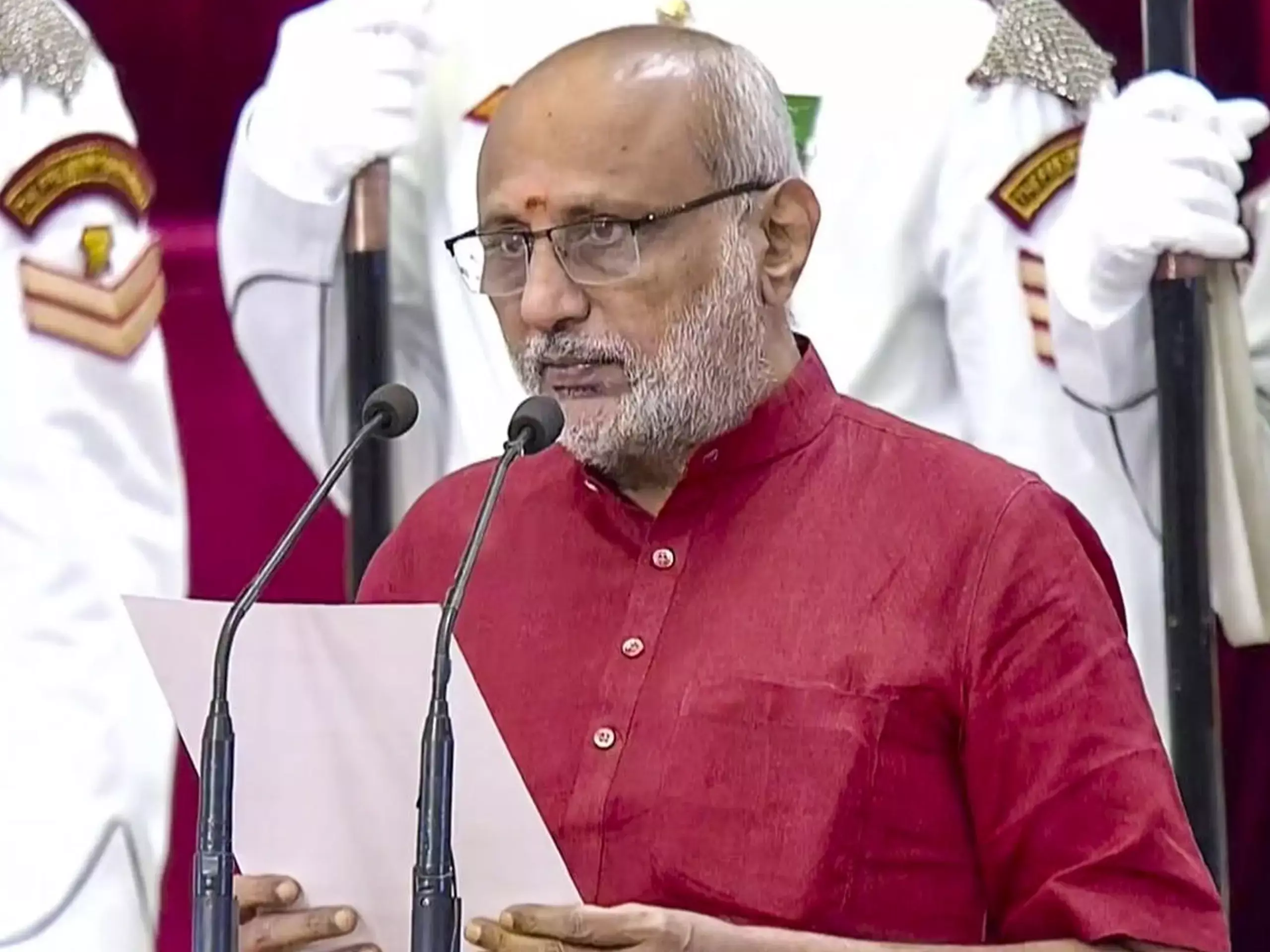 ഉപരാഷ്ട്രപതിയായി സിപി രാധാകൃഷ്ണന്‍ ചുമതലയേറ്റു