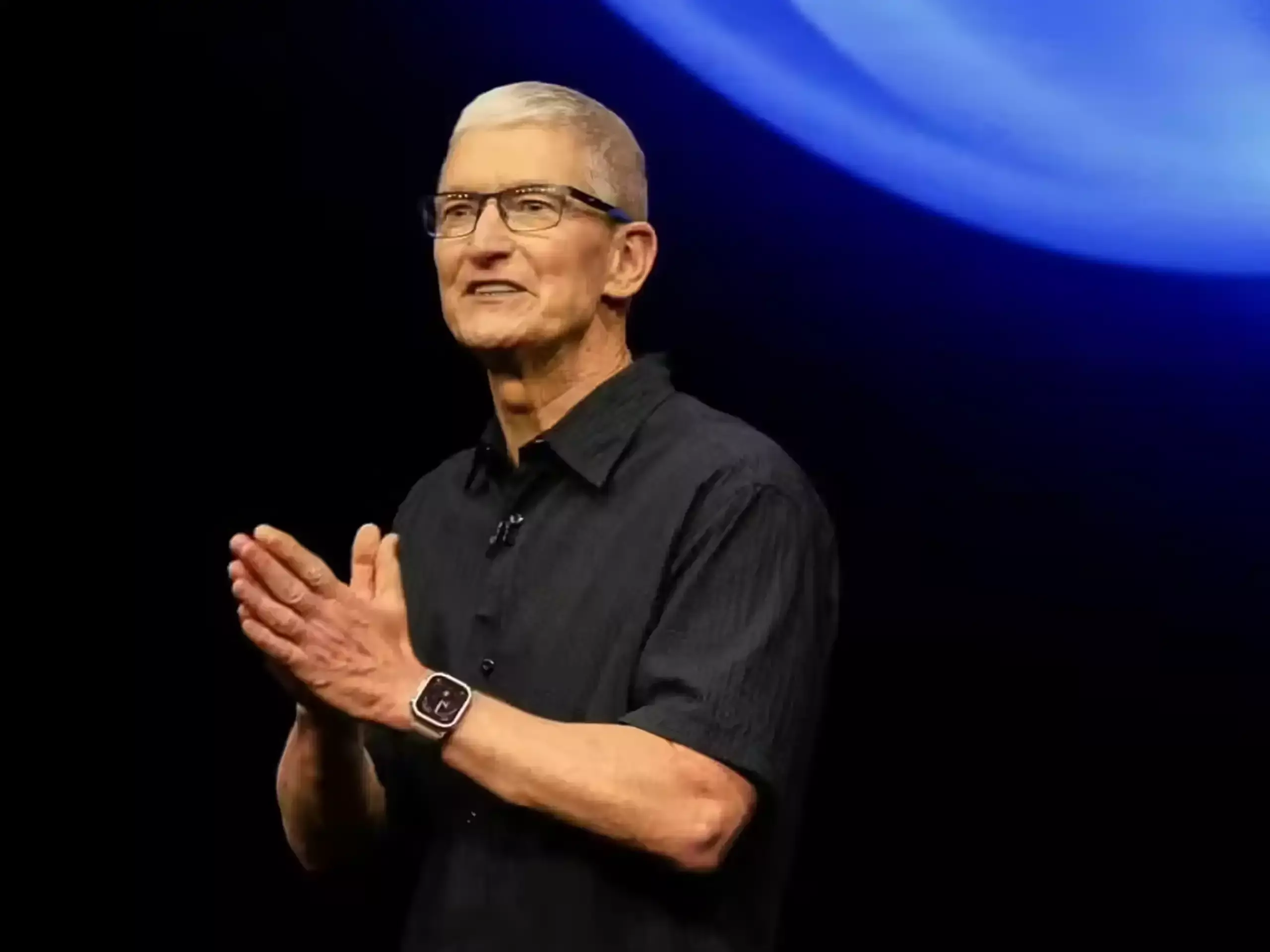 ടിം കുക്ക് ആപ്പിള്‍ സിഇഒ   സ്ഥാനമൊഴിയുന്നതായി റിപ്പോര്‍ട്ട്