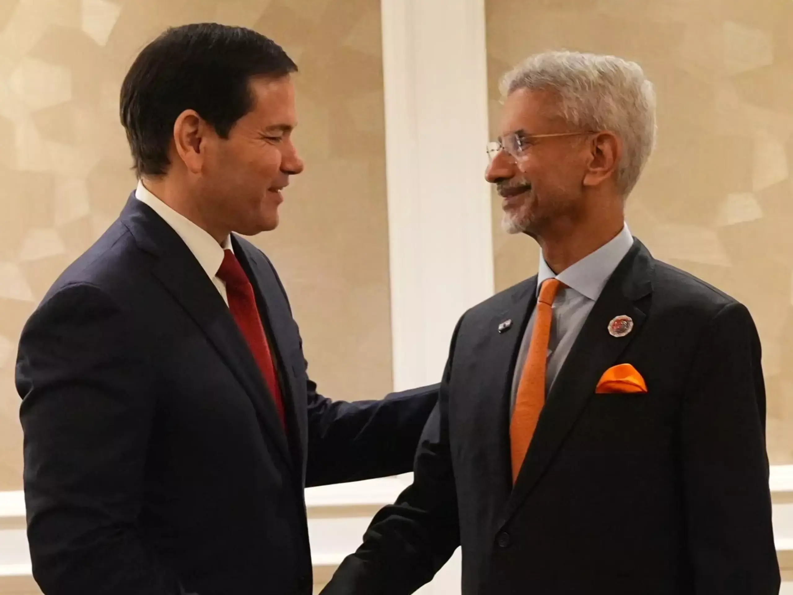 ആസിയാന്‍: ഉഭയകക്ഷി വ്യാപാരവും അജണ്ടയാക്കി ഇന്ത്യ