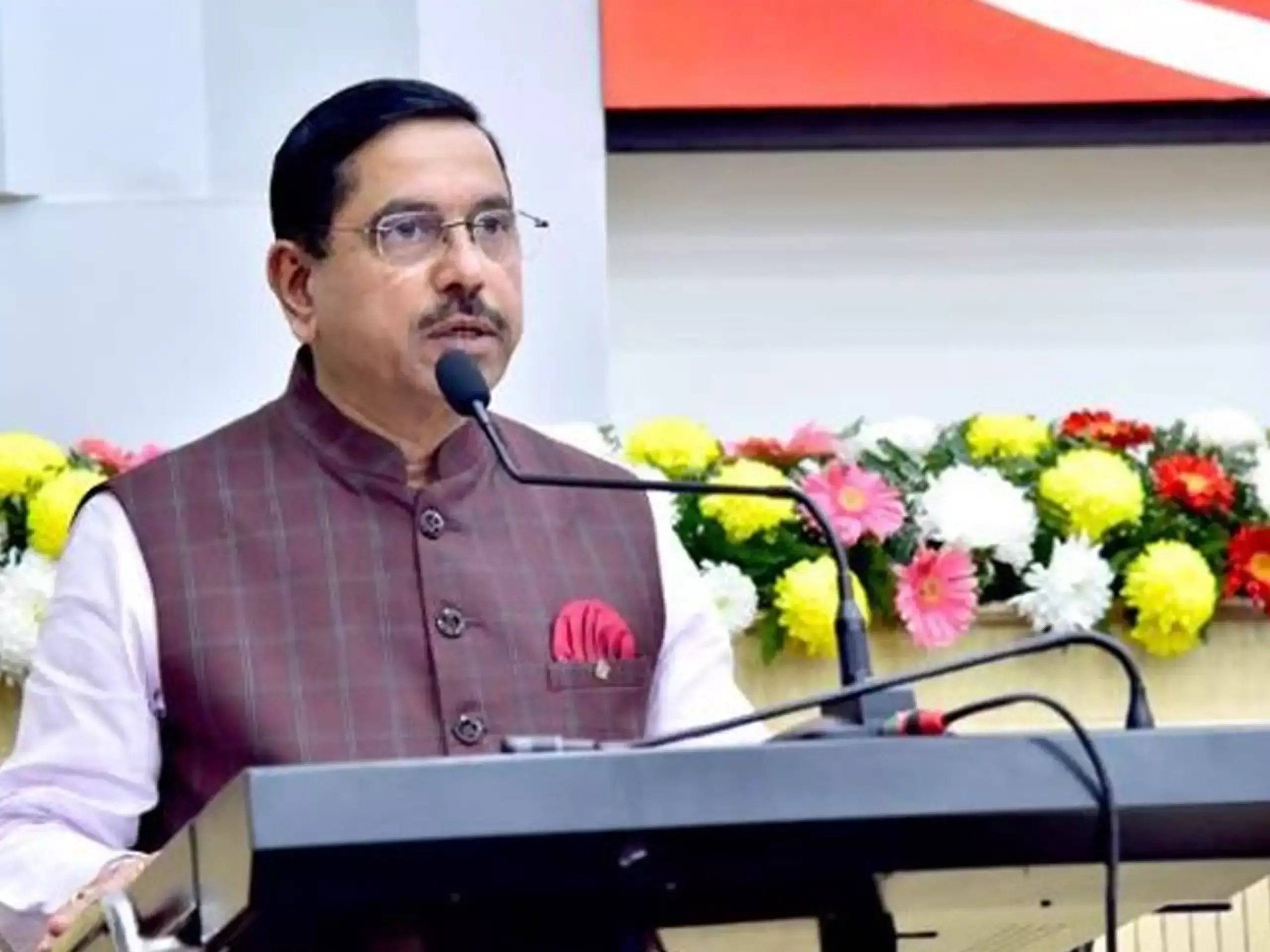 പുനരുപയോഗ ഊര്ജ്ജ ശേഷി; ആഗോളതലത്തില് ഇന്ത്യ നാലാമത് പുനരുപയോഗ ഊര്ജ്ജ ശേഷി; ആഗോളതലത്തില് ഇന്ത്യ നാലാമത്