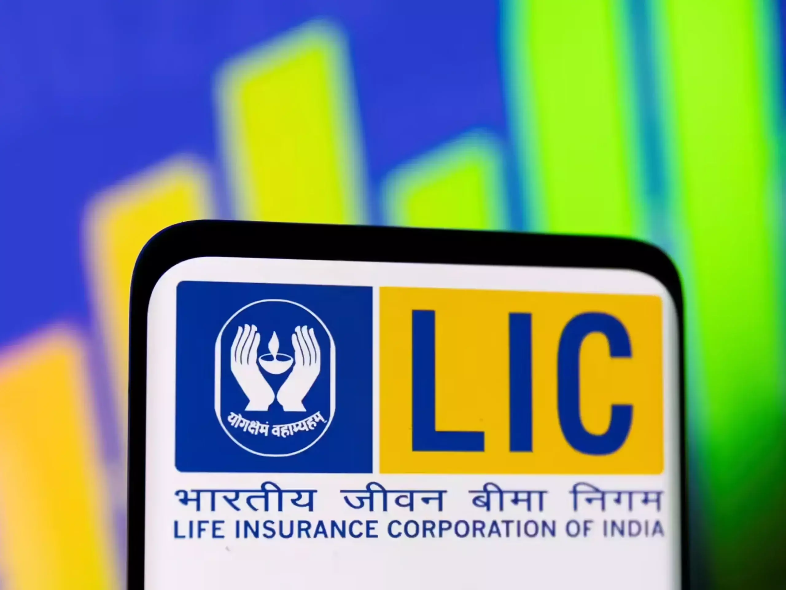 എല്ഐസിയുടെ അറ്റാദായത്തില് 32ശതമാനം വളര്ച്ച എല്ഐസിയുടെ അറ്റാദായത്തില് 32ശതമാനം വളര്ച്ച