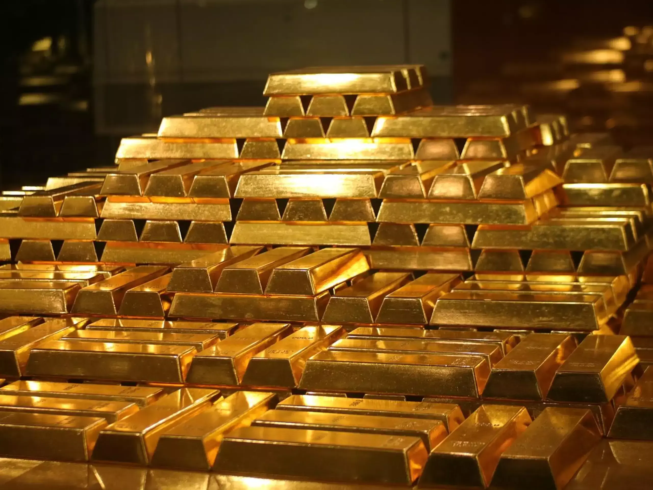 സ്വര്‍ണ ഇറക്കുമതിയില്‍ മൂന്നുമടങ്ങ് വര്‍ദ്ധന