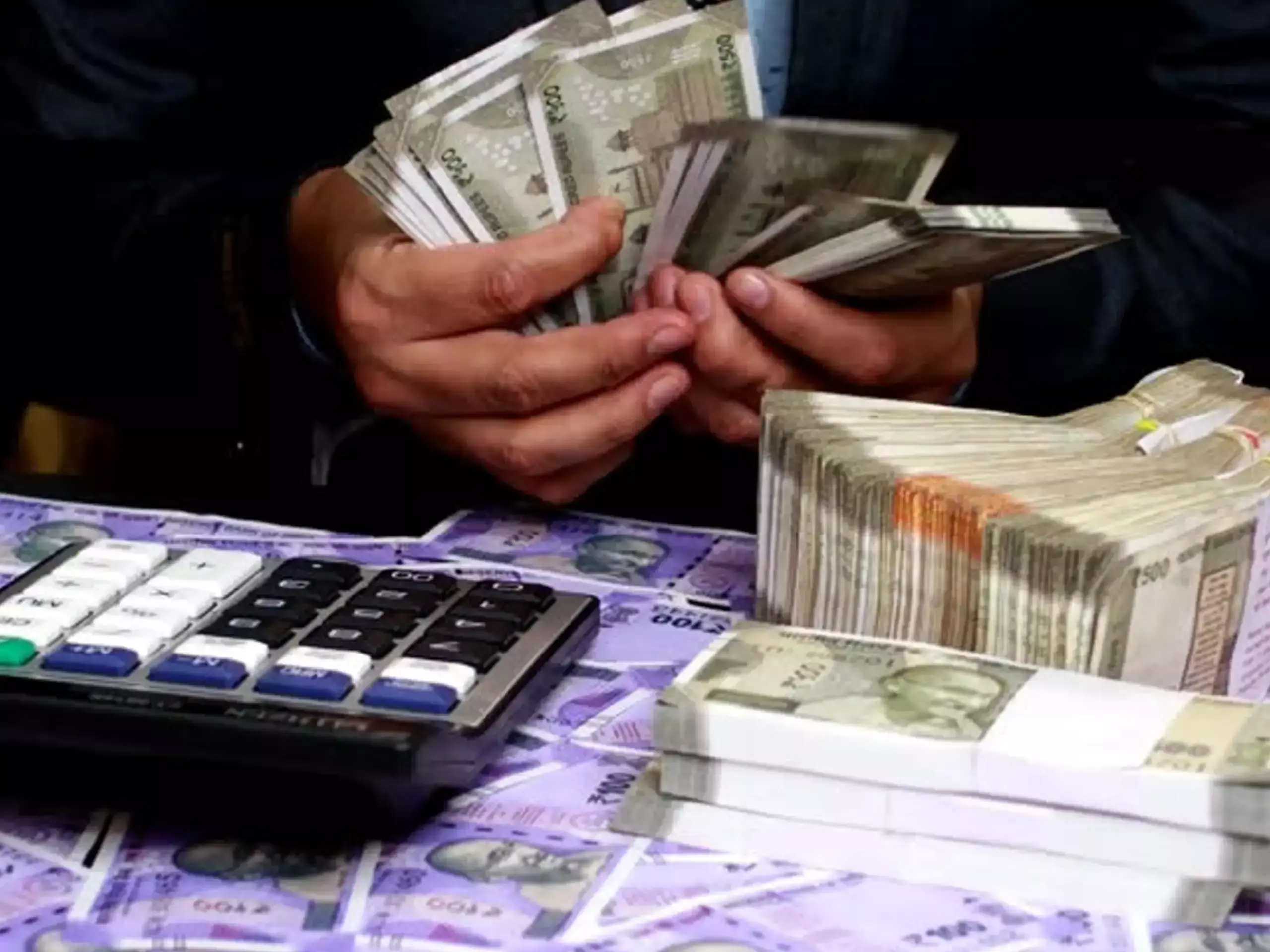 സാമ്പത്തിക രംഗം അസ്ഥിരമോ?  വിപണിയില്‍ ആശങ്കയെന്ന് റിപ്പോര്‍ട്ട്