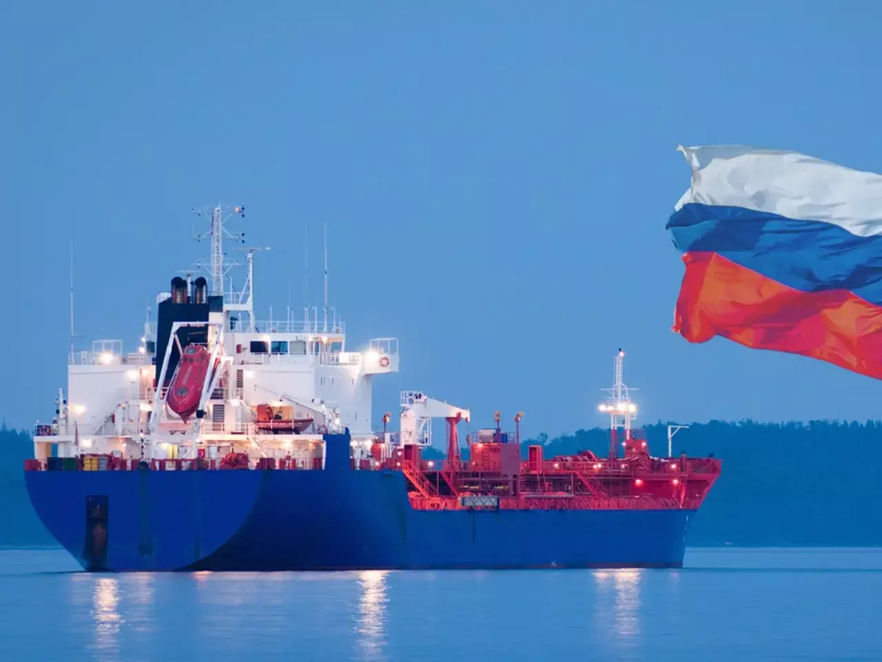 us sanctions, russian oil will be stuck in the sea, tankers will also go to india