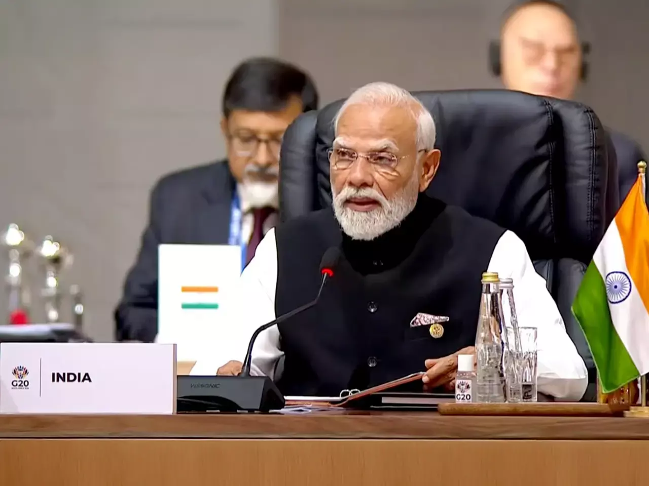 prime minister sets out ai safety standards