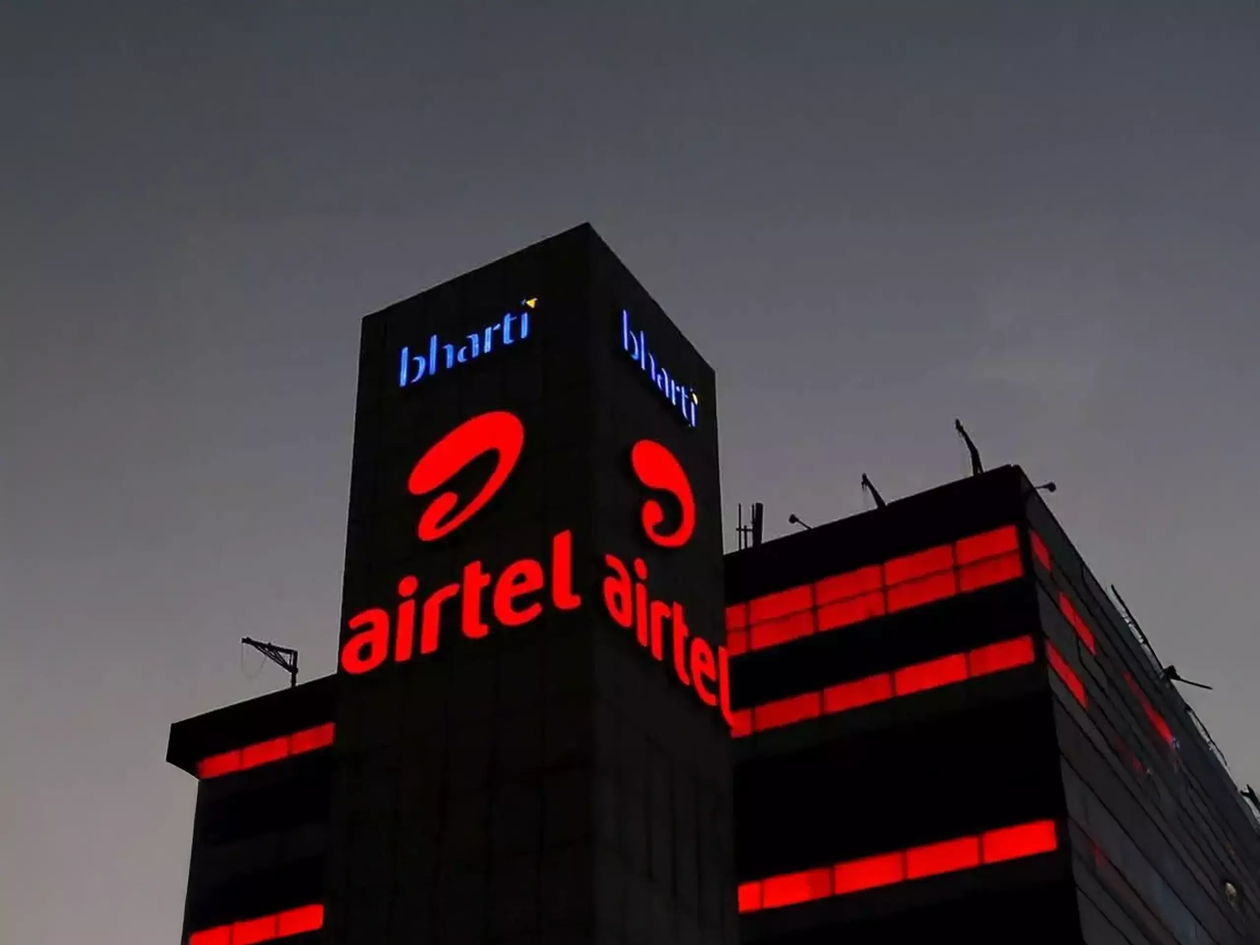 എയര്‍ടെല്‍ ഓഹരികള്‍ വിറ്റഴിച്ച് ഐസിഐഎല്‍