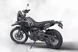 Himalayan 450 Mana Black: ഹിമാലയൻ 450 മന ബ്ലാക്ക് എഡിഷൻ പുറത്തിറക്കി