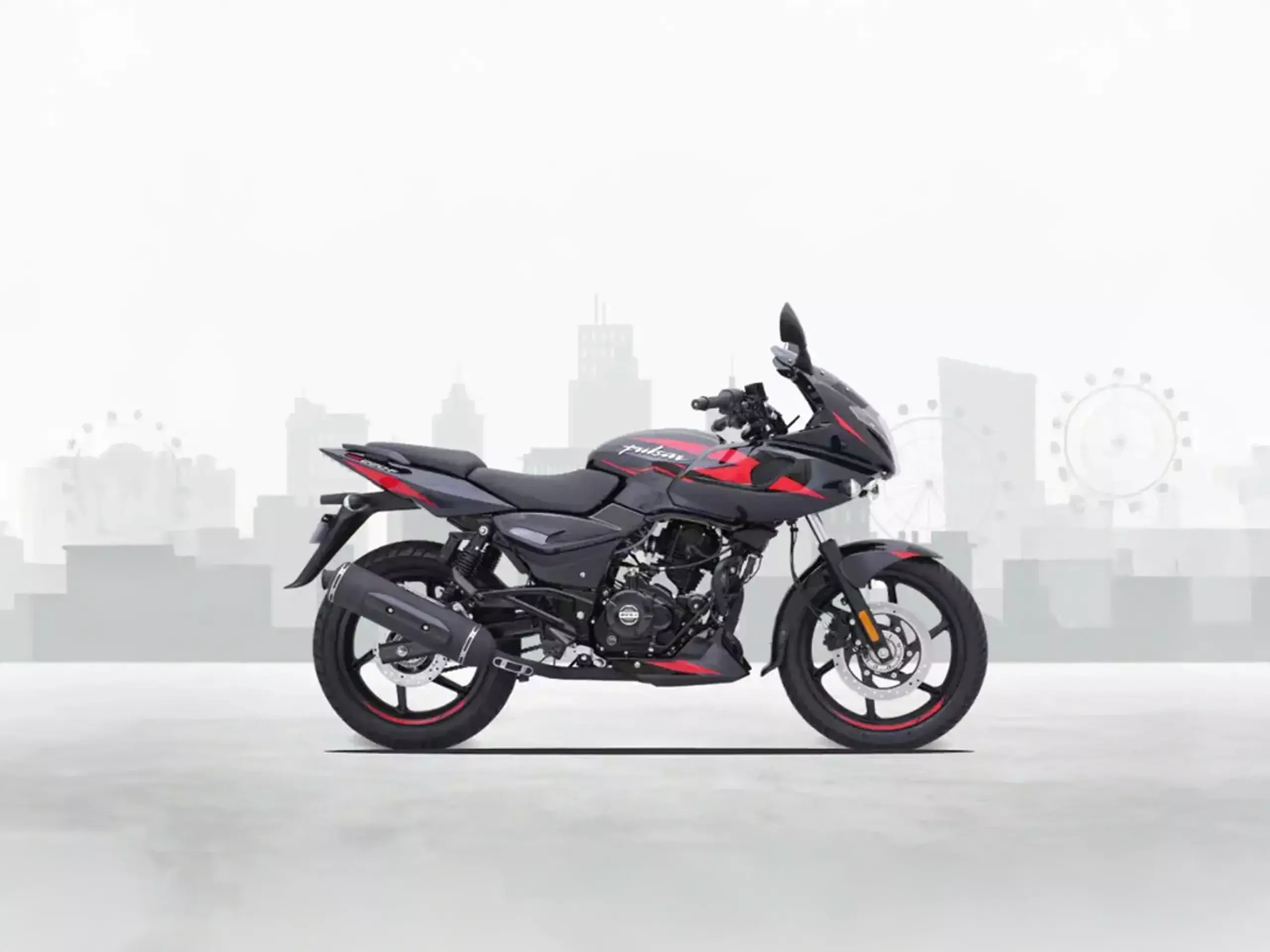 2025 Bajaj Pulsar 220F : പുതുക്കിയ ബജാജ് പള്‍സര്‍ എത്തുന്നു; 220F  ലോഞ്ച് ഉടൻ