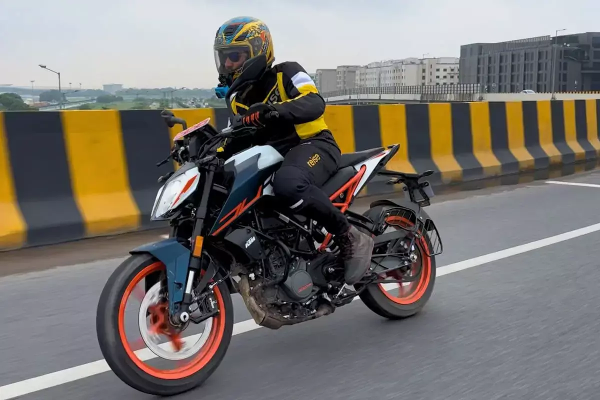 ktm-160-duke launched: പരിഷ്‌കരിച്ച കെടിഎം 160 ഡ്യൂക്ക് വിപണിയില്‍, 1.79 ലക്ഷം രൂപ വില