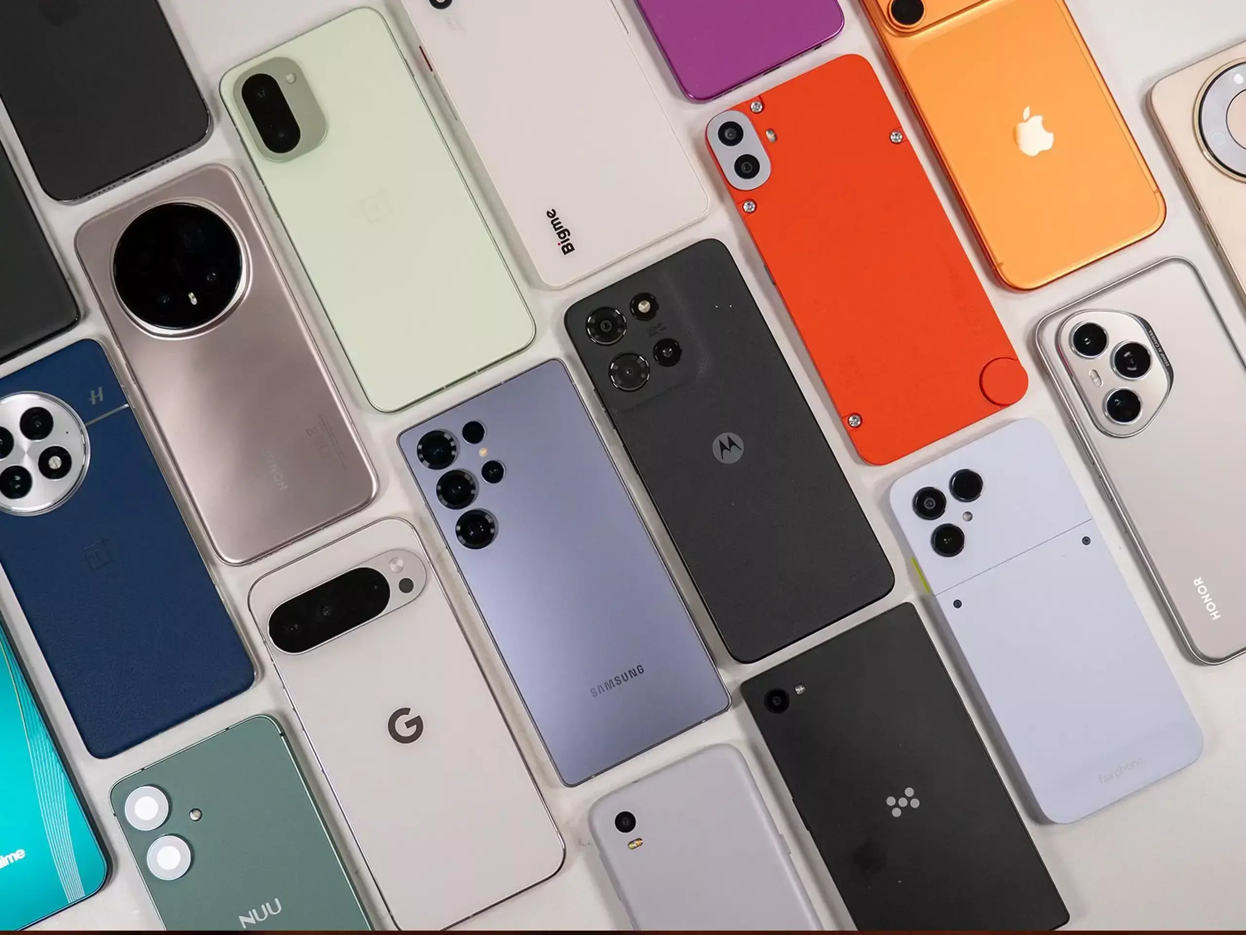 സ്മാര്‍ട്ട്‌ഫോണ്‍ വാങ്ങാന്‍ ചെലവേറും;  വില്‍പ്പനയിലും ഇടിവുണ്ടാകുമെന്ന് റിപ്പോര്‍ട്ട്