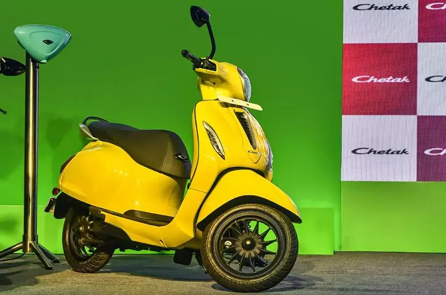 Electric Bajaj Chetak Bike : ഇലക്ട്രിക് സ്കൂട്ടർ വിപണി കീഴടക്കാൻ പുതിയ മോഡലുമായി ബജാജ് Electric Bajaj Chetak Bike : ഇലക്ട്രിക് സ്കൂട്ടർ വിപണി കീഴടക്കാൻ പുതിയ മോഡലുമായി ബജാജ്