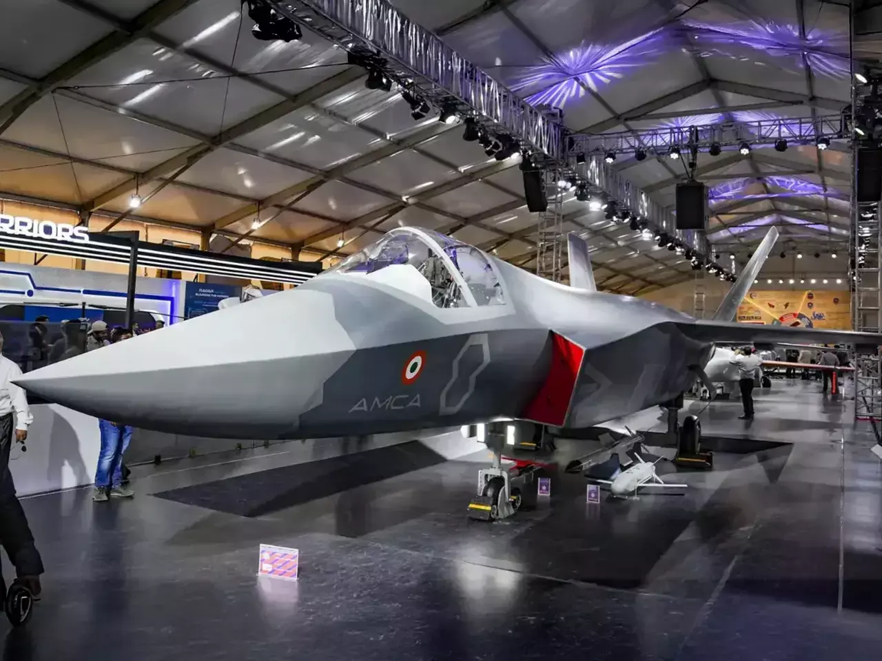 അഞ്ചാം തലമുറ യുദ്ധവിമാനം; എച്ച്എഎല്‍ പുറത്ത്,  നേട്ടം സ്വകാര്യ കമ്പനികള്‍ക്ക്