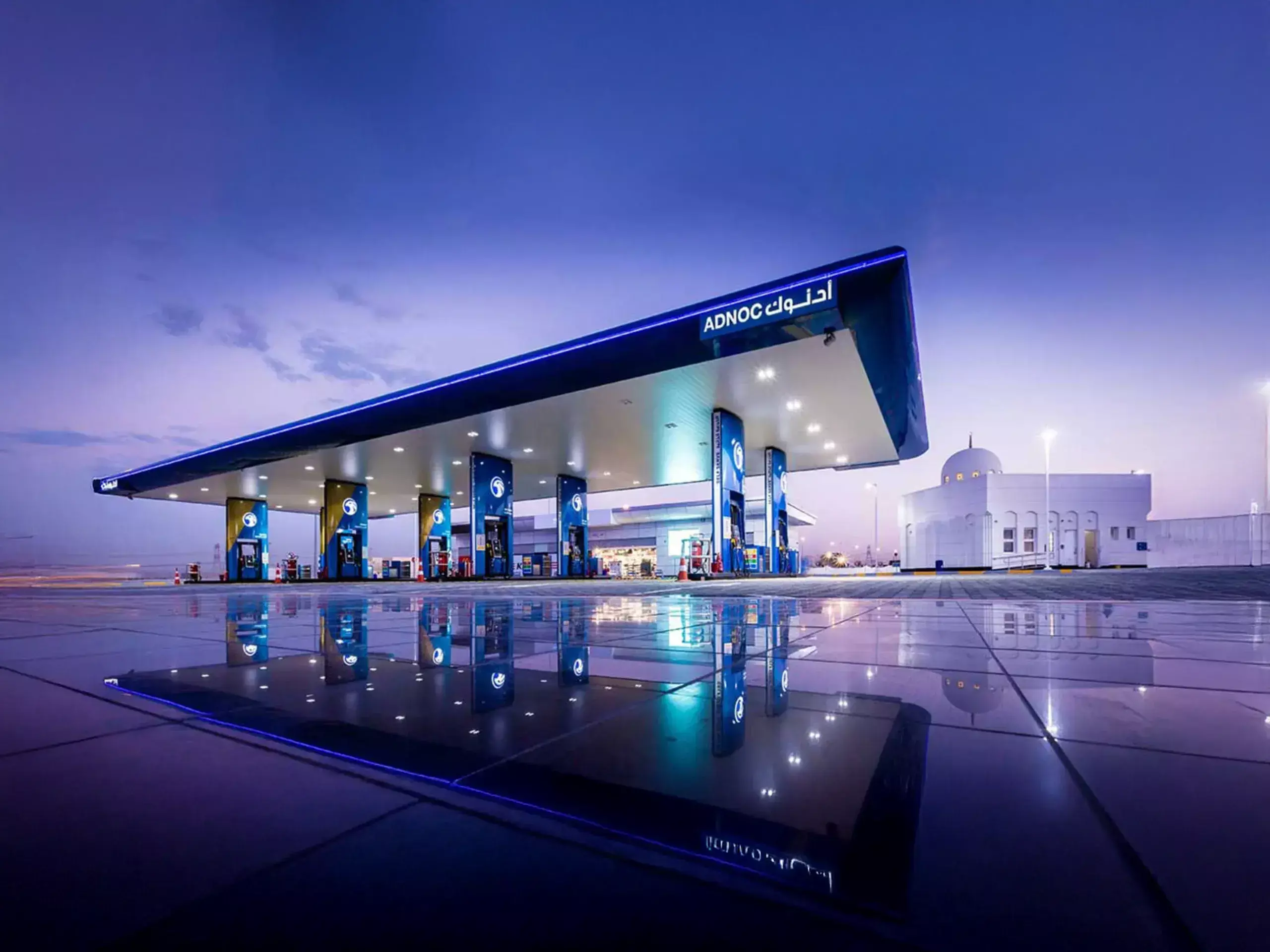 യുദ്ധം;  ഇന്ധന വില കൂടിയത് 85 രാജ്യങ്ങളിൽ, ഇന്ധനവിതരണ തടസം തുടരുന്നത് ഇന്ത്യയിൽ കനത്ത തിരിച്ചടി