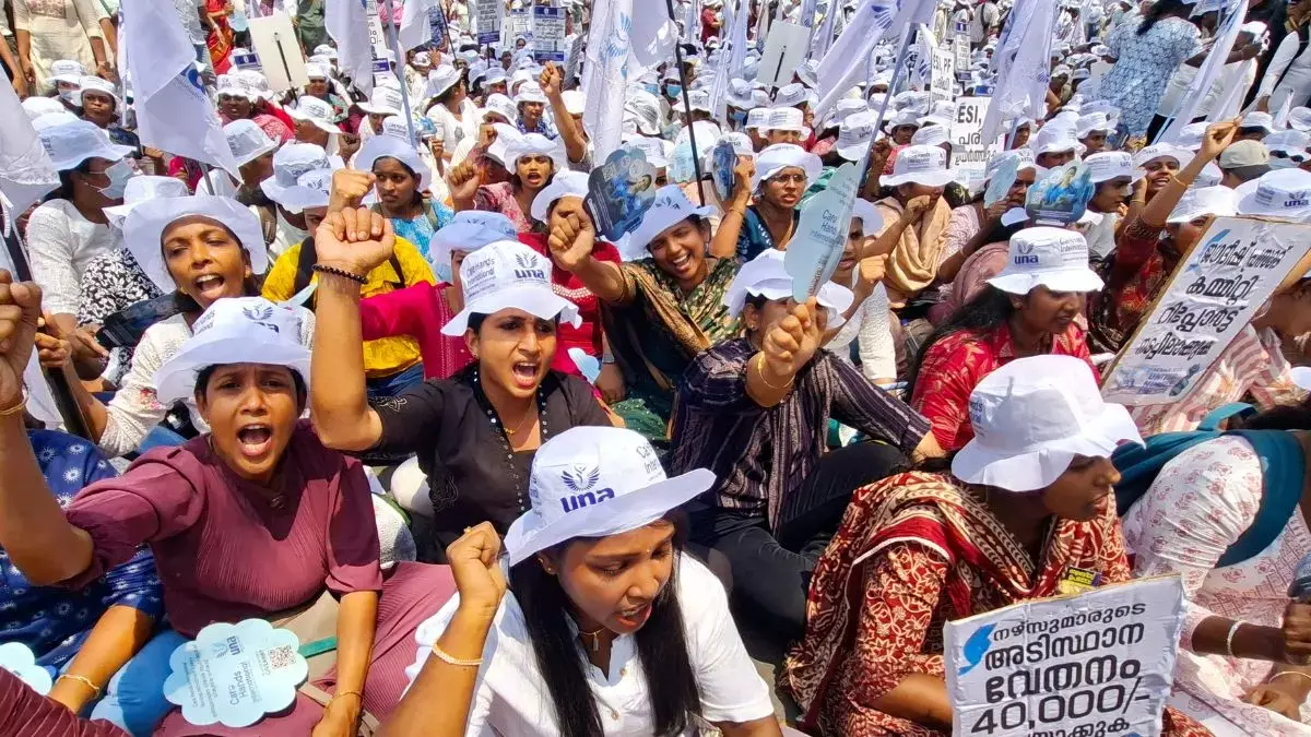 Private Hospital Nurses Announce Strike: സ്വകാര്യ ആശുപത്രികളിലെ നഴ്സുമാർ വീണ്ടും സമരത്തിലേക്ക്; 26 മുതൽ അനിശ്ചിതകാല പണിമുടക്ക്