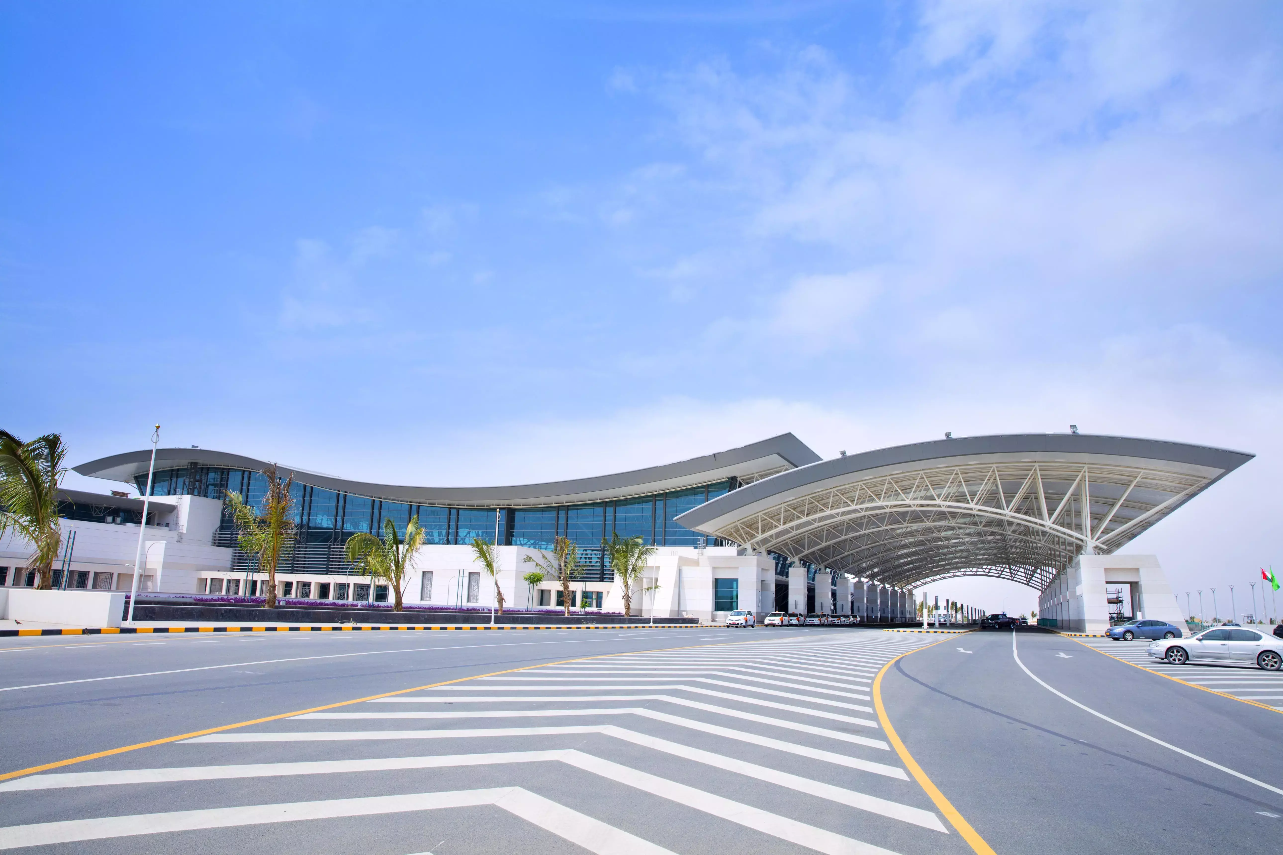 SalamAir : ഒമാൻ സർക്കാർ സലാംഎയർ ഏറ്റെടുത്തു; വ്യോമയാന രംഗം ശക്തിപ്പെടുത്താൻ നീക്കം SalamAir : ഒമാൻ സർക്കാർ സലാംഎയർ ഏറ്റെടുത്തു; വ്യോമയാന രംഗം ശക്തിപ്പെടുത്താൻ നീക്കം