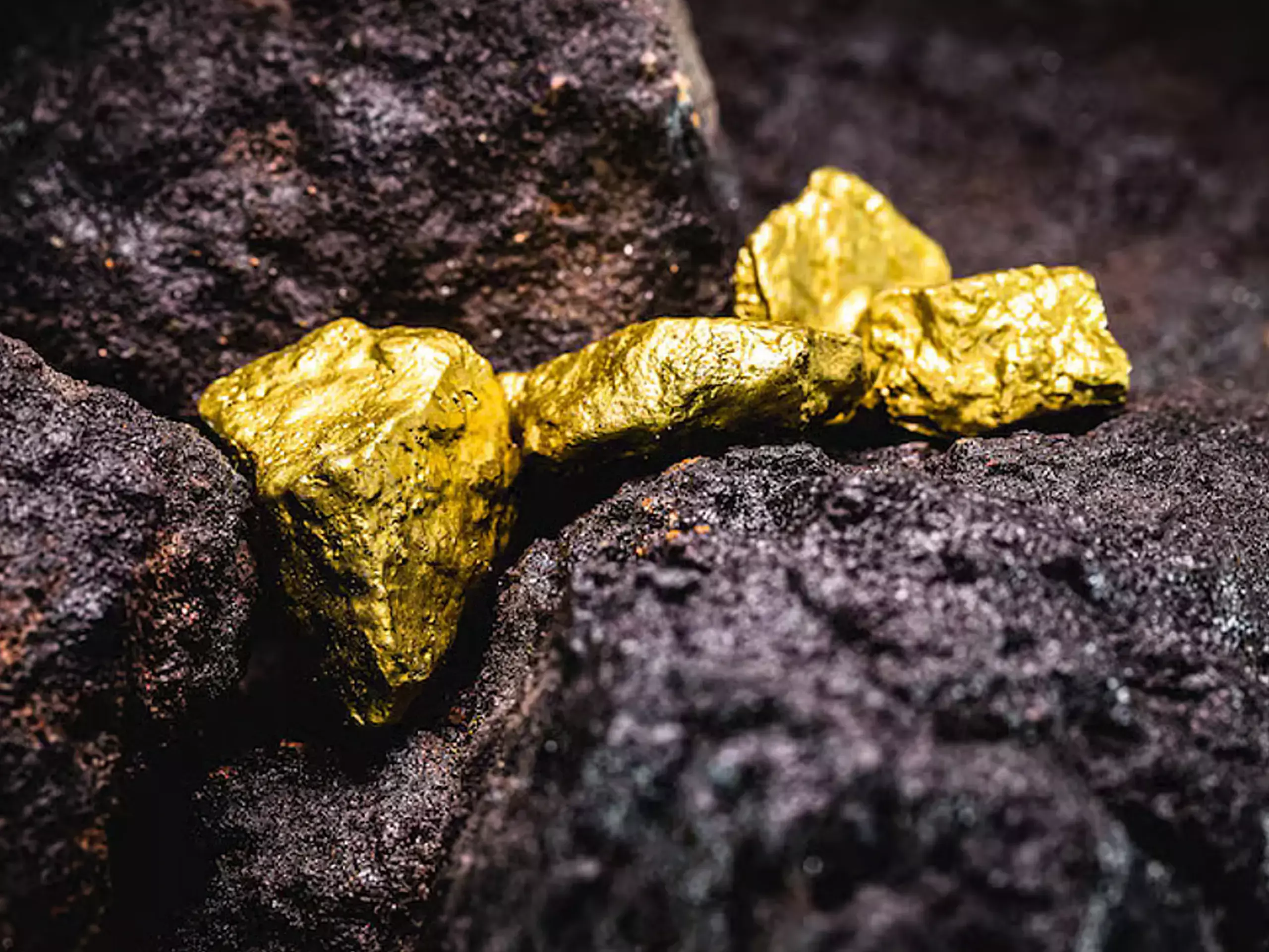 ആന്ധ്രയിലെ സ്വര്‍ണഖനി ഇന്ത്യയുടെ തലവര  മാറ്റുമോ? പുതിയ കണ്ടെത്തല്‍ രാജ്യത്തിന് നേട്ടം