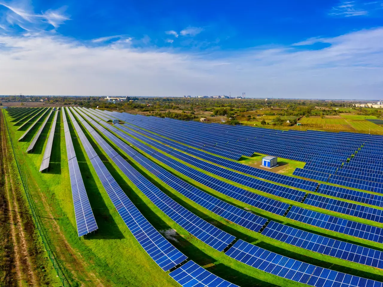 solar boom, a golden era is coming for the solar energy sector, says report solar boom, a golden era is coming for the solar energy sector, says report