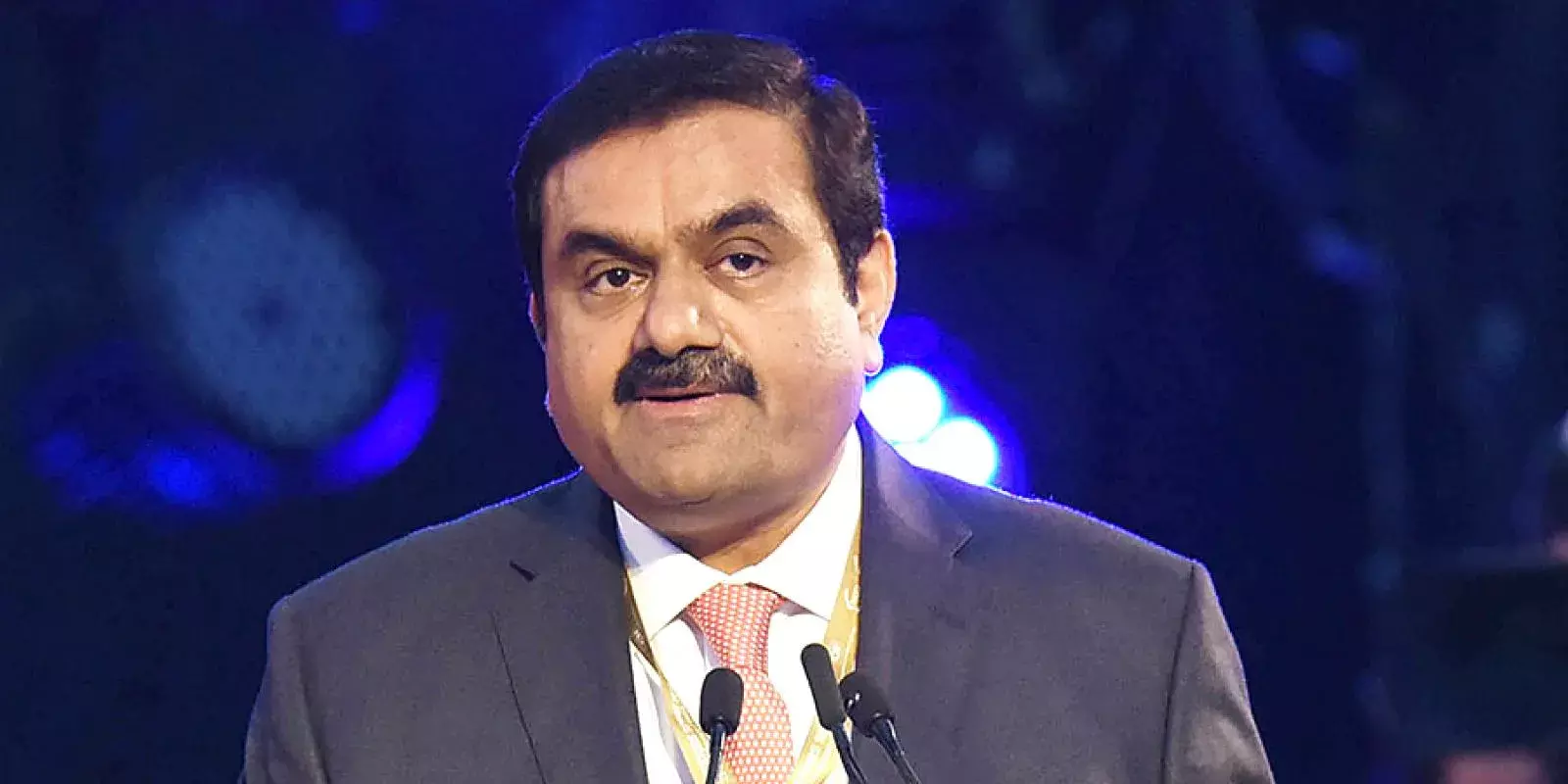 സമ്പത്ത് : തത്സമയ ഫോബ്സ് പട്ടികയില് അദാനി മൂന്നാം സ്ഥാനത്തേക്ക് സമ്പത്ത് : തത്സമയ ഫോബ്സ് പട്ടികയില് അദാനി മൂന്നാം സ്ഥാനത്തേക്ക്