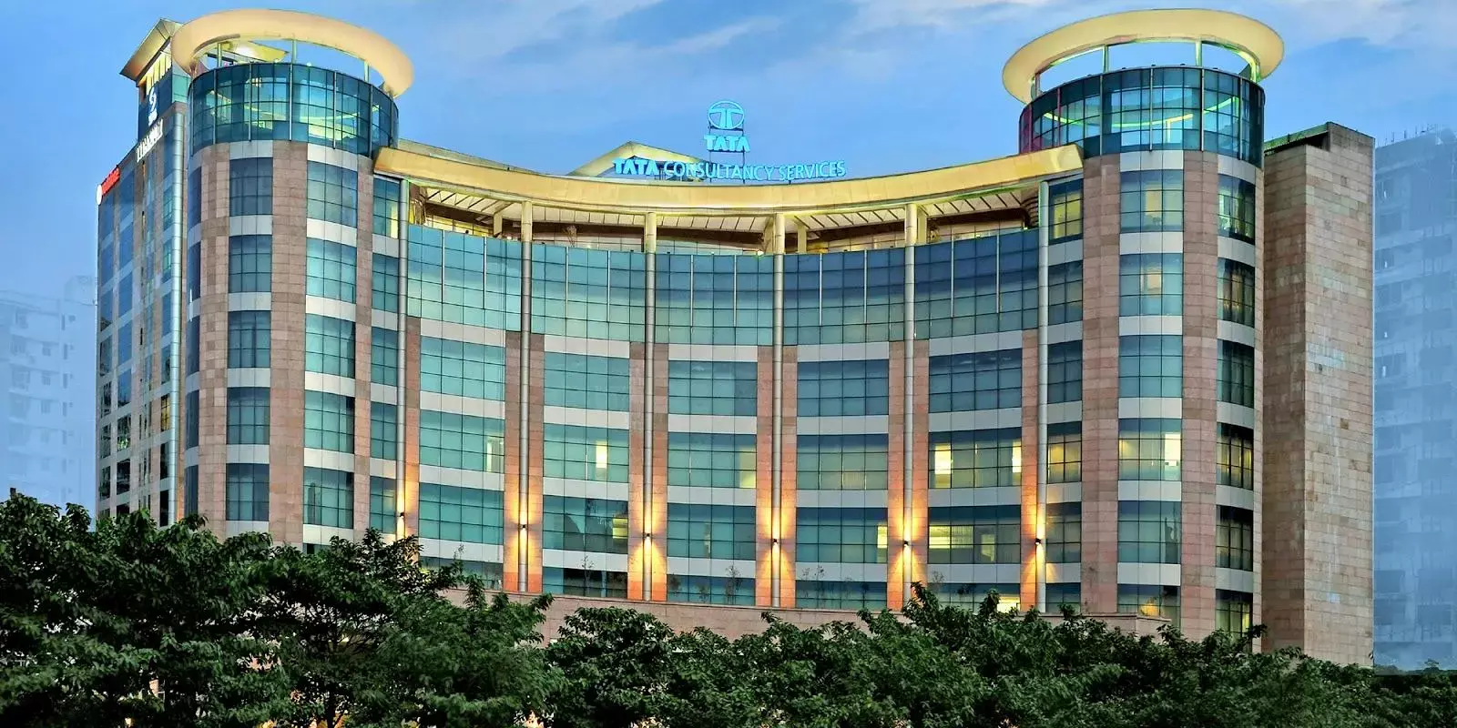 എം ആന്ഡ് എസുമായി കൈകോര്ത്ത് ടിസിഎസ് എം ആന്ഡ് എസുമായി കൈകോര്ത്ത് ടിസിഎസ്