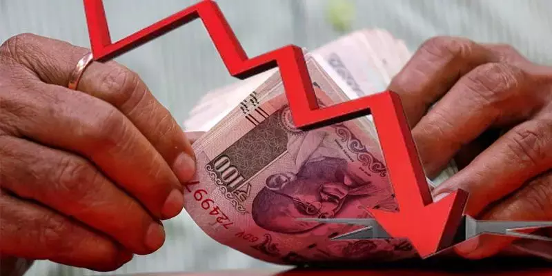 രൂപയുടെ മൂല്യത്തിൽ സര്‍വ്വകാല തകർച്ച