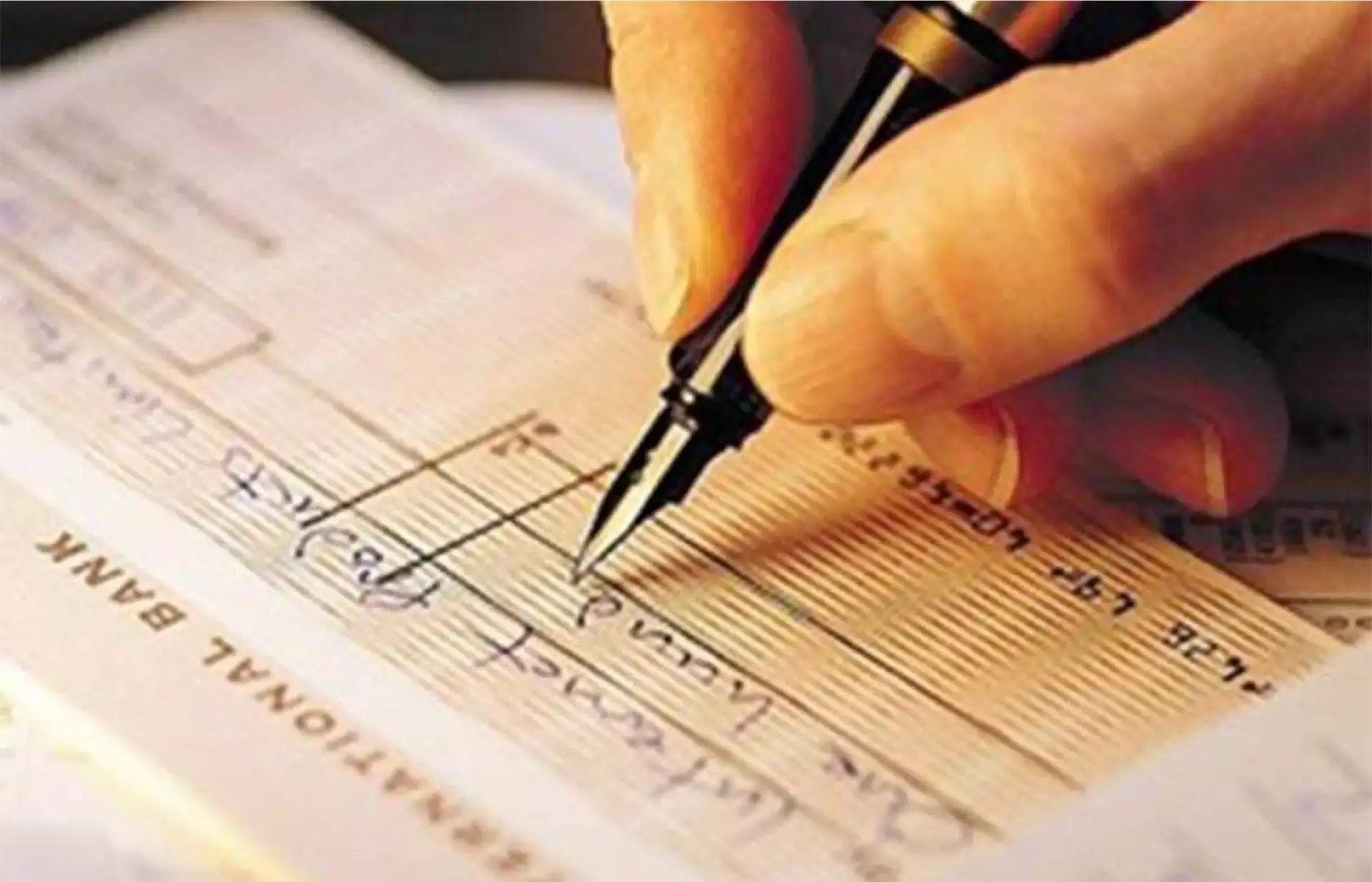 ചെക്കുകൾക്ക് ബാങ്കുകള് ഈടാക്കുന്ന ഫീസിനും ഇനി ജിഎസ്ടി നൽകണം ചെക്കുകൾക്ക് ബാങ്കുകള് ഈടാക്കുന്ന ഫീസിനും ഇനി ജിഎസ്ടി നൽകണം