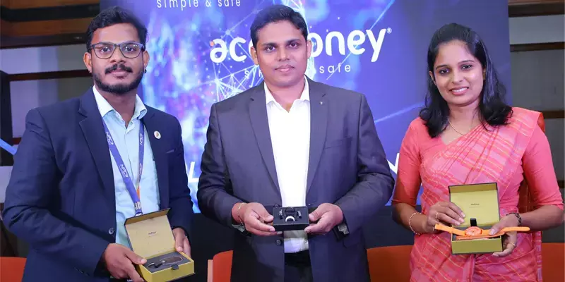 ഏസ്മണിയുടെ ഓഫ്ലൈന്‍ യുപിഐ പെയ്മെന്റ്, വെയറബിള്‍ എടിഎം കാര്‍ഡ്  