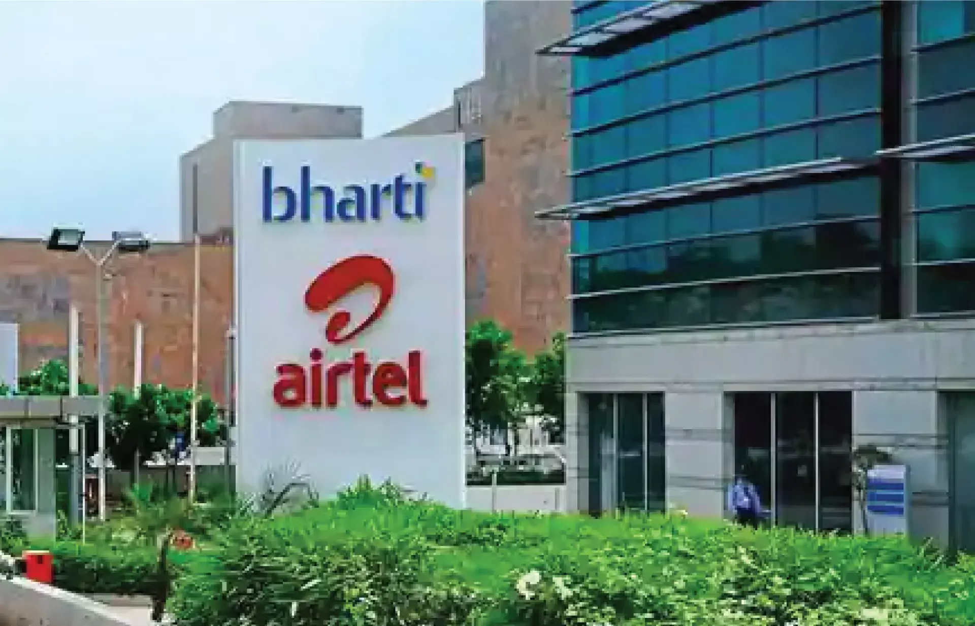 ഭാരതി എയർടെൽ 7500 കോടി രൂപ സമാഹരിക്കാൻ ബോര്‍ഡ് അംഗീകാരം