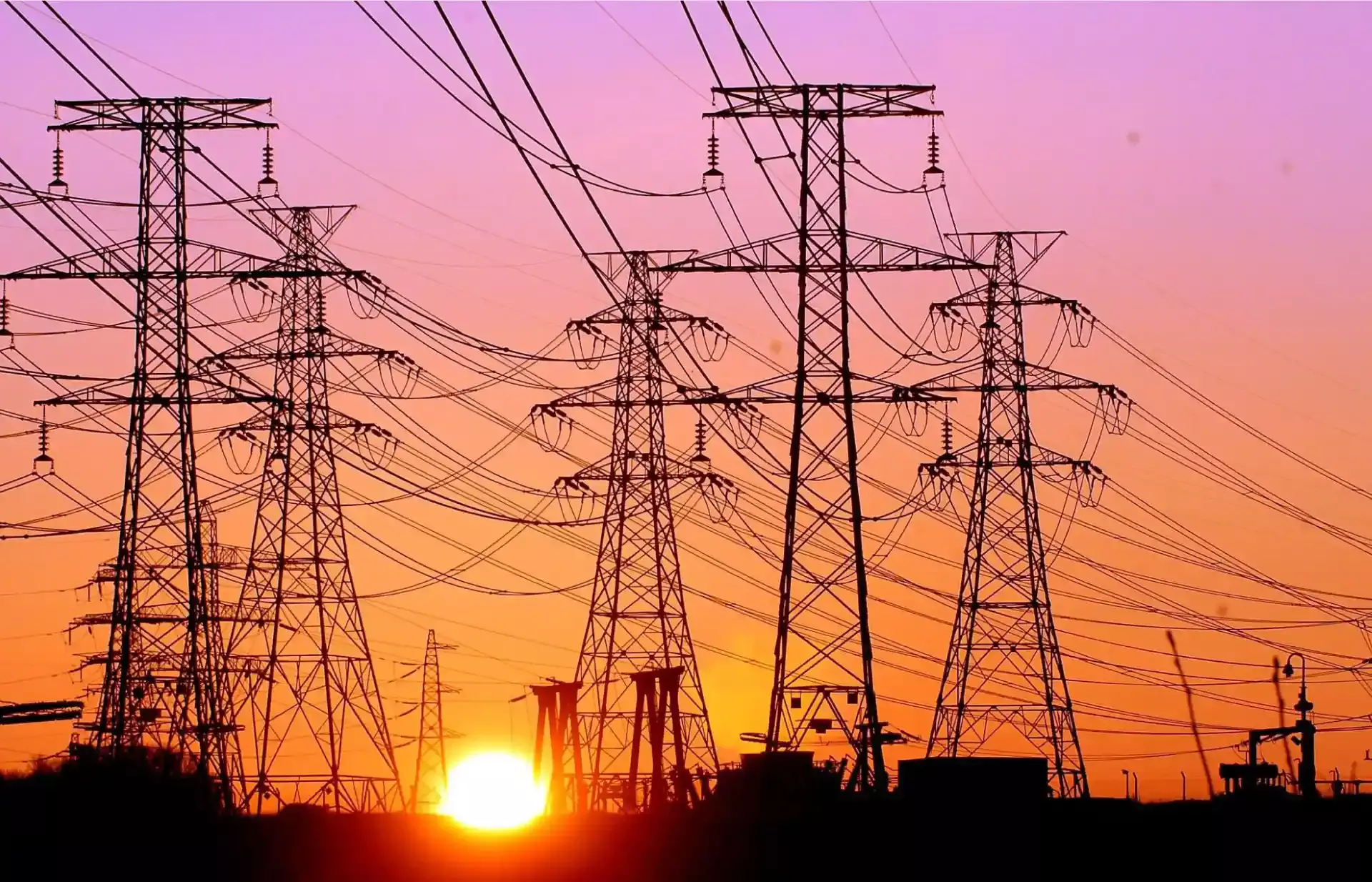 പാവപ്പെട്ട വീടുകള്‍ക്ക് വെളിച്ചമേകാന്‍ ഗ്രാമജ്യോതി യോജന