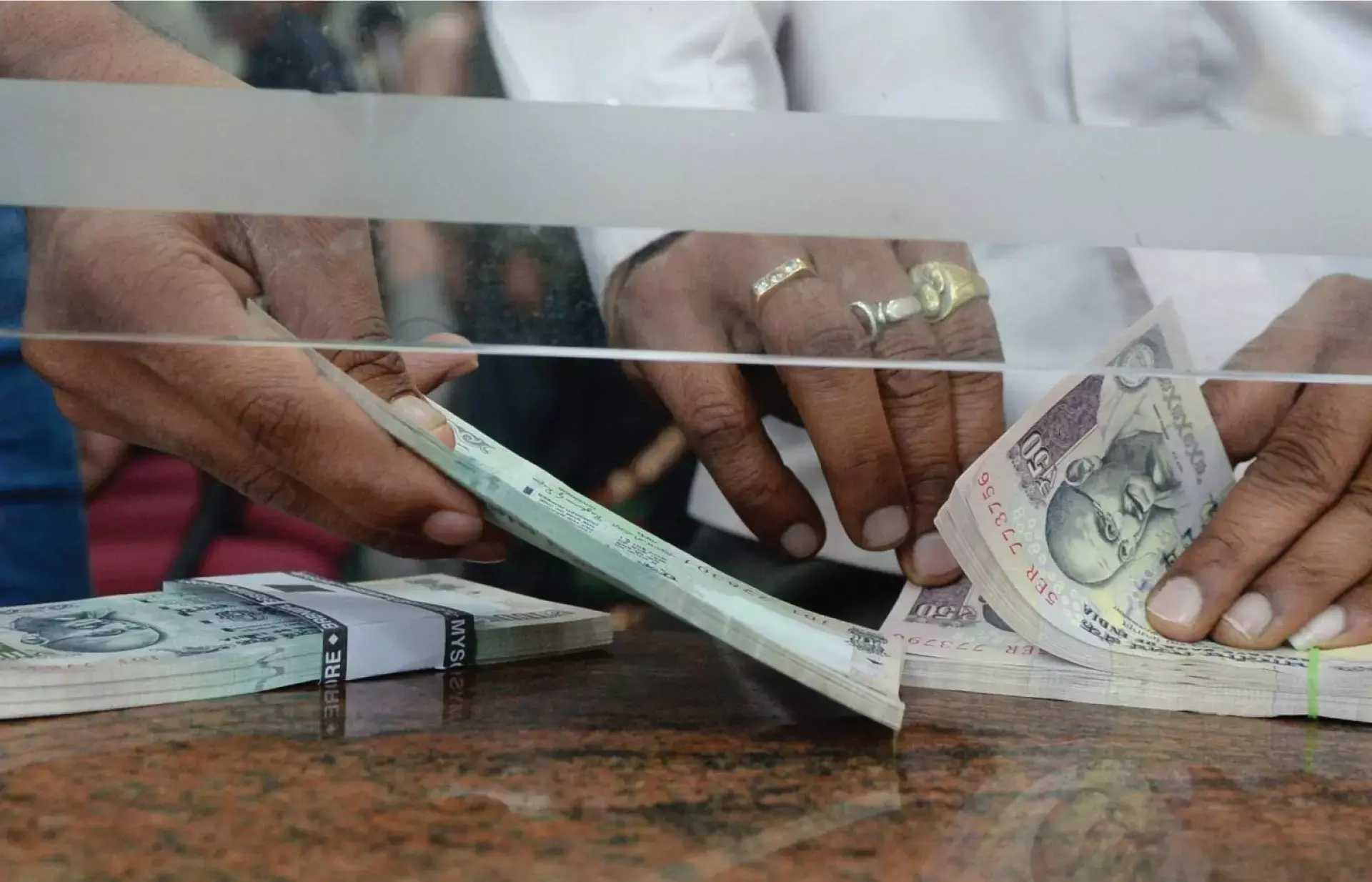 സാലറി ഒ ഡി, അഡ്വാന്‍സ് ശമ്പളം പറ്റി അത്യാവശ്യം നടത്താം