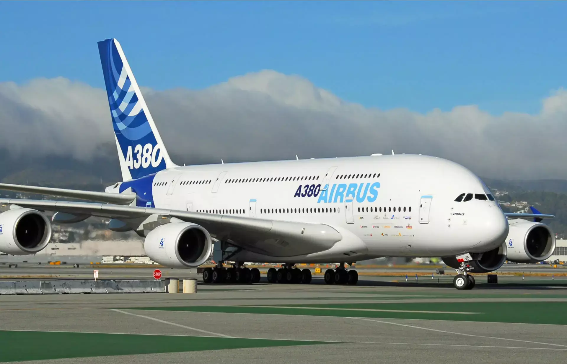 എയർബസ് എ320 തകരാർ; ഫ്ലൈറ്റുകൾ റദ്ദു ചെയ്യില്ലെന്ന് ഇൻഡിഗോയും എയർ ഇന്ത്യയും എയർബസ് എ320 തകരാർ; ഫ്ലൈറ്റുകൾ റദ്ദു ചെയ്യില്ലെന്ന് ഇൻഡിഗോയും എയർ ഇന്ത്യയും