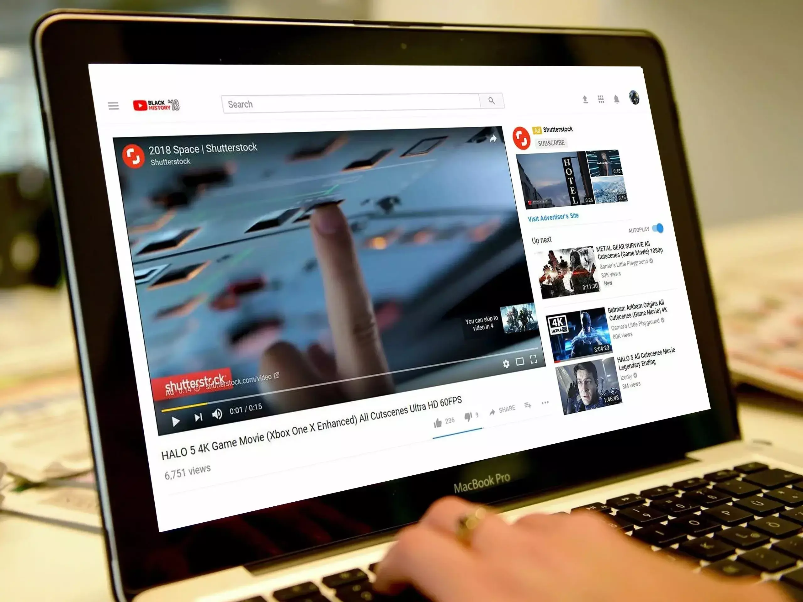 യൂട്യൂബിന് പഞ്ഞകാലമോ? പരസ്യവരുമാനത്തില്‍ ഇടിവ്