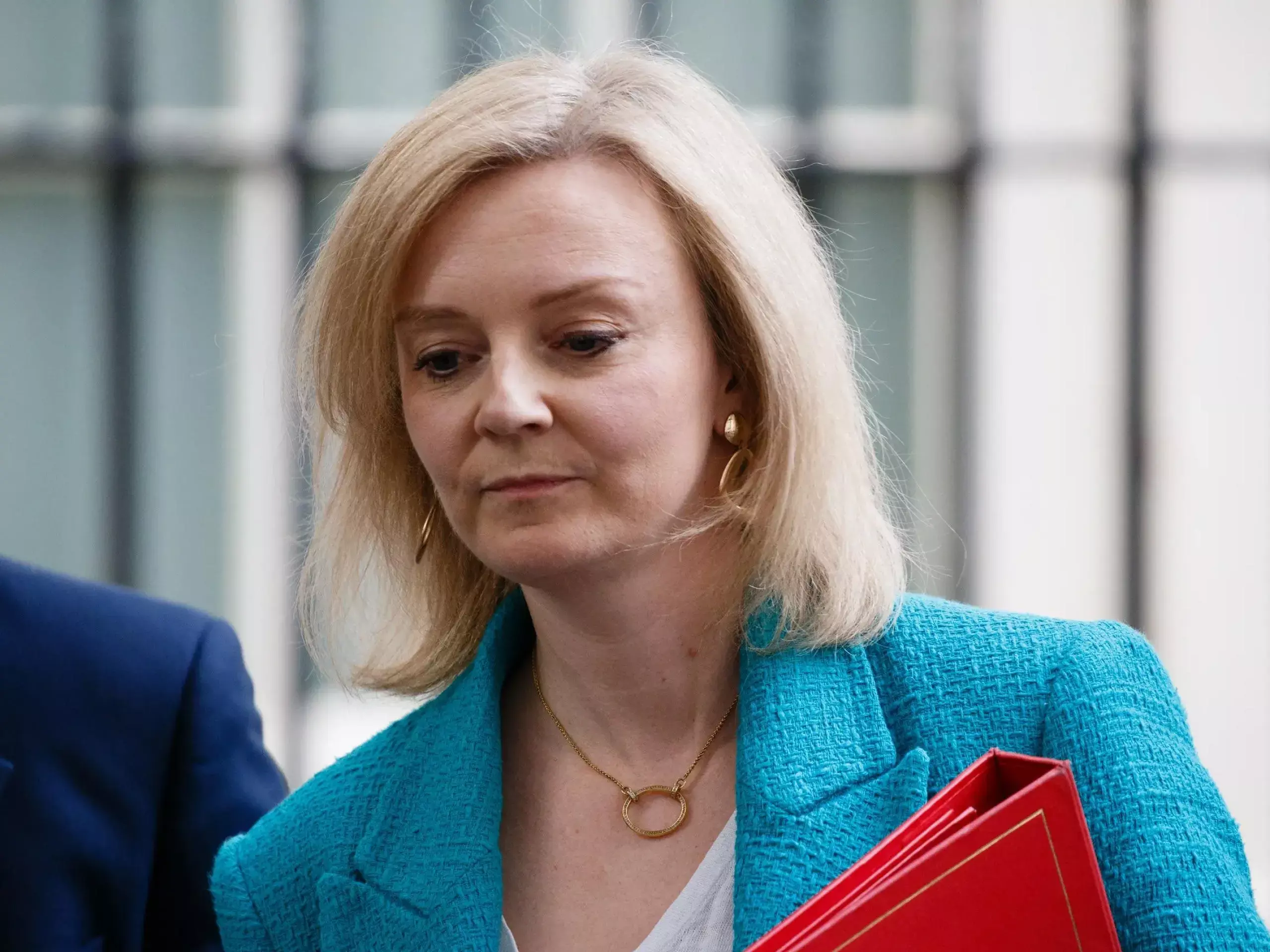 ലിസ് ട്രസ് യു കെ പ്രധാനമന്ത്രി സ്ഥാനം രാജിവെച്ചു