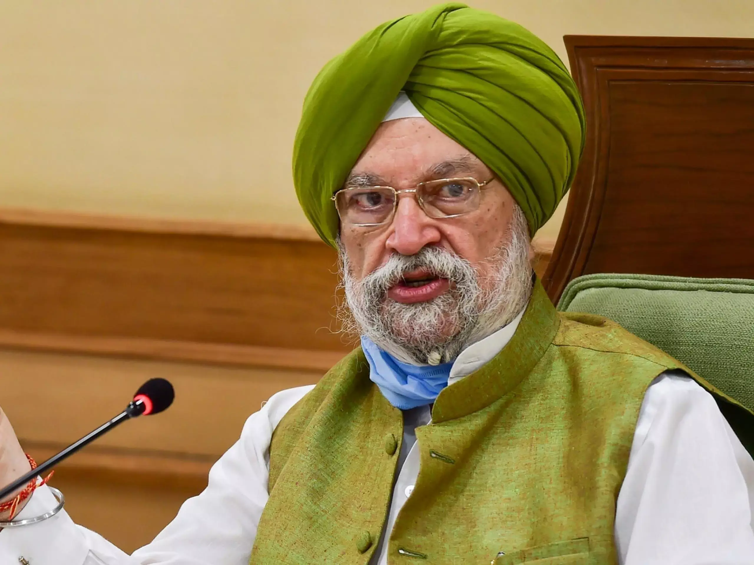 റഷ്യന്‍ എണ്ണ ഇറക്കുമതി നിര്‍ത്താന്‍ ആരും ഇന്ത്യയോട് ആവശ്യപ്പെട്ടിട്ടില്ല: ഹര്‍ദ്ദീപ് സിംഗ് പുരി