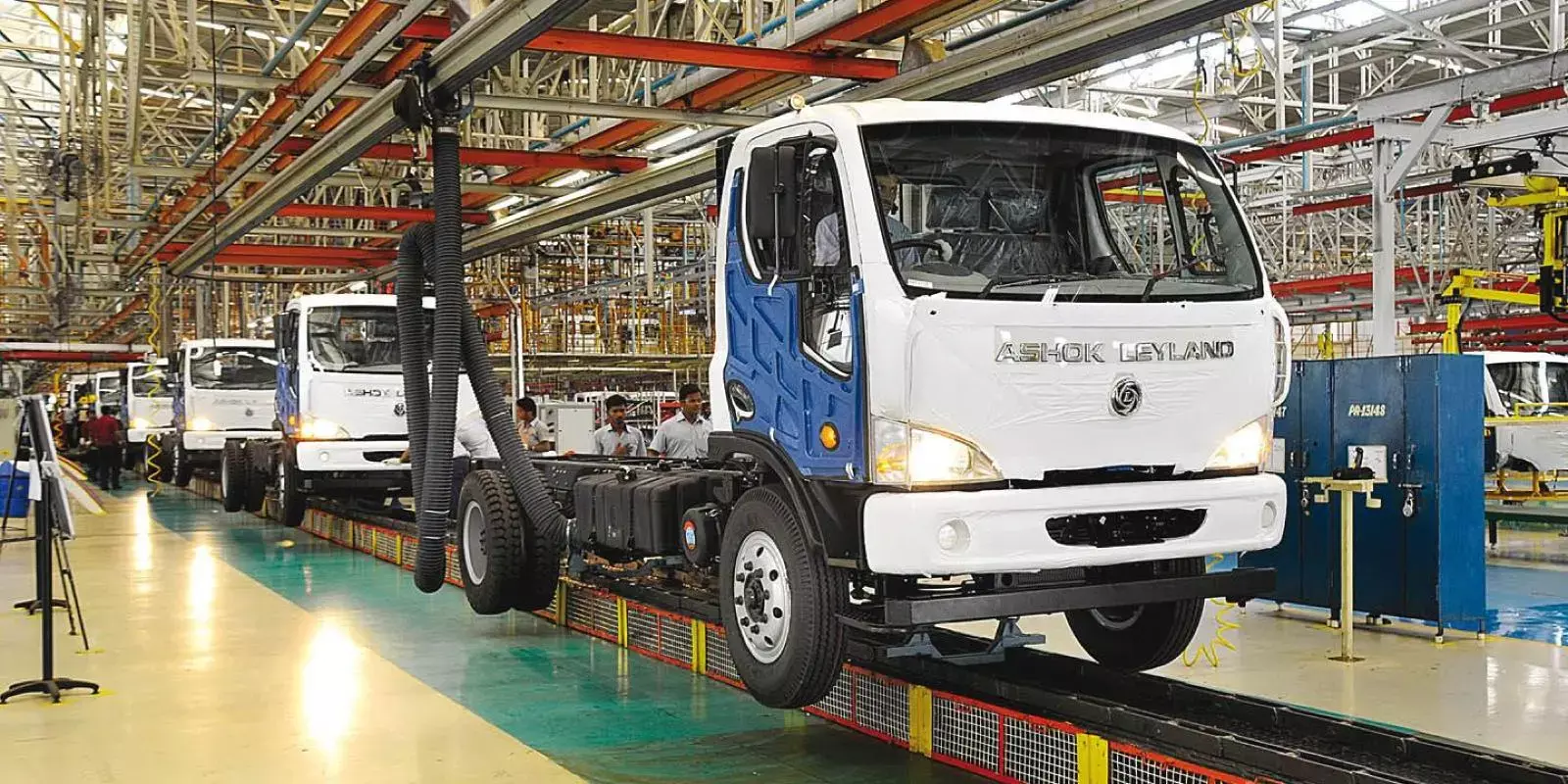 അശോക് ലെയ്‌ലാൻഡ് ഓഗസ്റ്റ് വില്‍പ്പന 51 ശതമാനം ഉയര്‍ന്നു