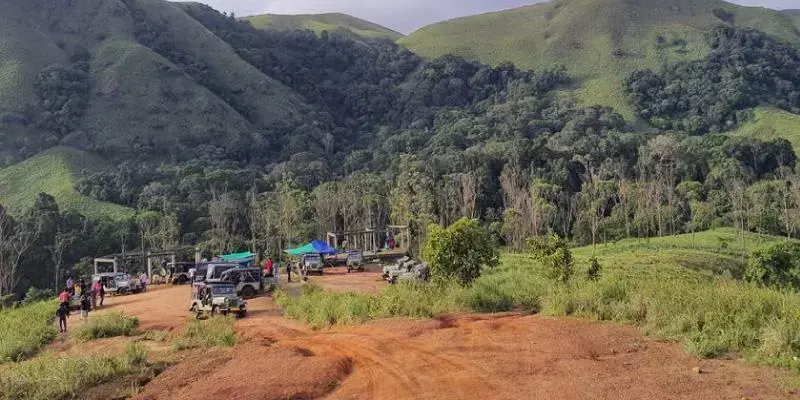 ആശങ്കയുടെ കാര്‍മേഘം പടരുന്ന ടൂറിസം മേഖല, ബഫർസോണിലാകുമോ വരുമാനം?