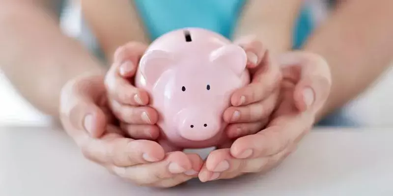 നമ്മുടെ കുഞ്ഞുങ്ങളില്‍ എത്ര പേര്‍ക്ക് സാമ്പത്തിക ജ്ഞാനമുണ്ട്? ആശങ്കയോടെ മാതാപിതാക്കള്‍