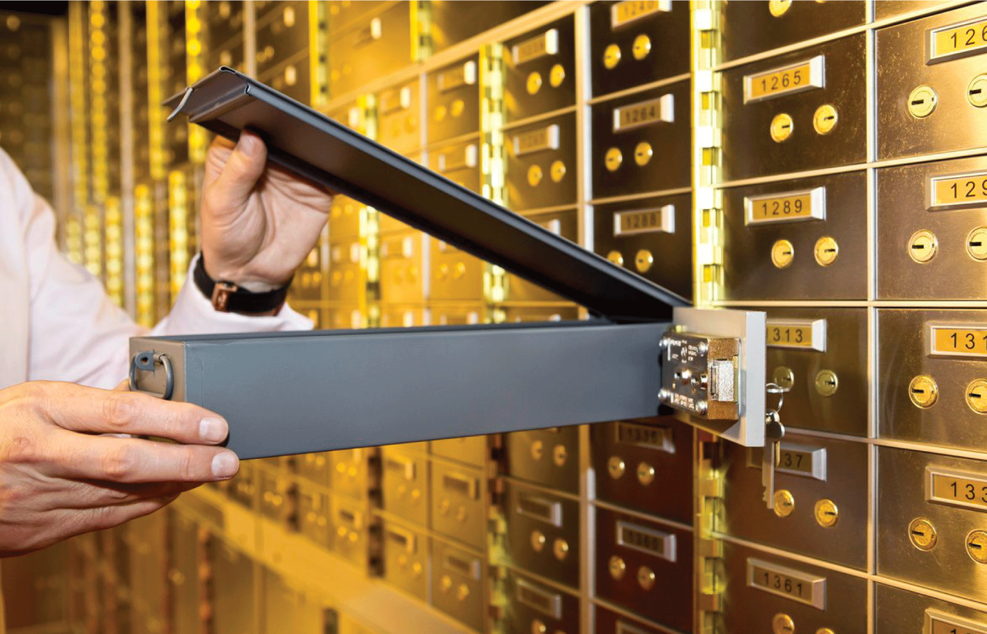 ഉയർന്ന തീരുവ, കുറയുന്ന ഡിമാൻറ്: ആഭരണ ശാലകൾ ഉത്പാദനം കുറയ്ക്കുന്നു