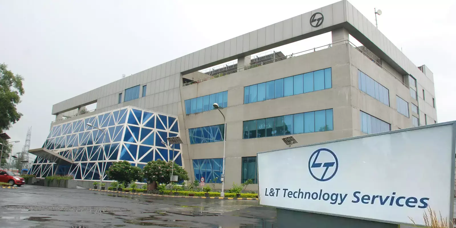 ഉയർന്ന വരുമാനത്തികവിൽ എൽ ആൻഡ് ടി അറ്റാദായം 45% വർധിച്ചു