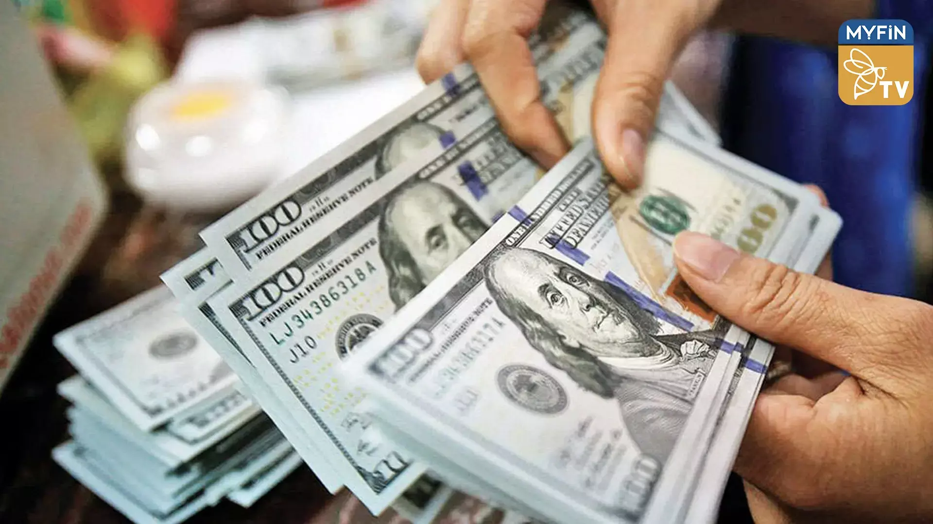 ഡോളറിനെതിരെ റെക്കോര്‍ഡ് താഴ്ച്ചയില്‍ രൂപ