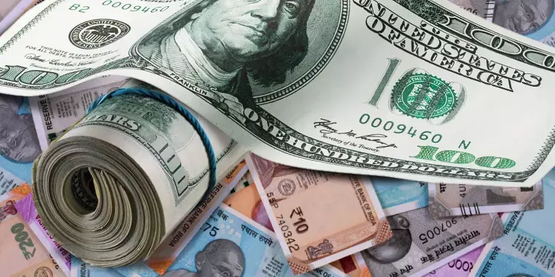 രൂപ ഇടിവില്‍ തന്നെ: 10 പൈസ ഇടിഞ്ഞ് 79.23 ആയി